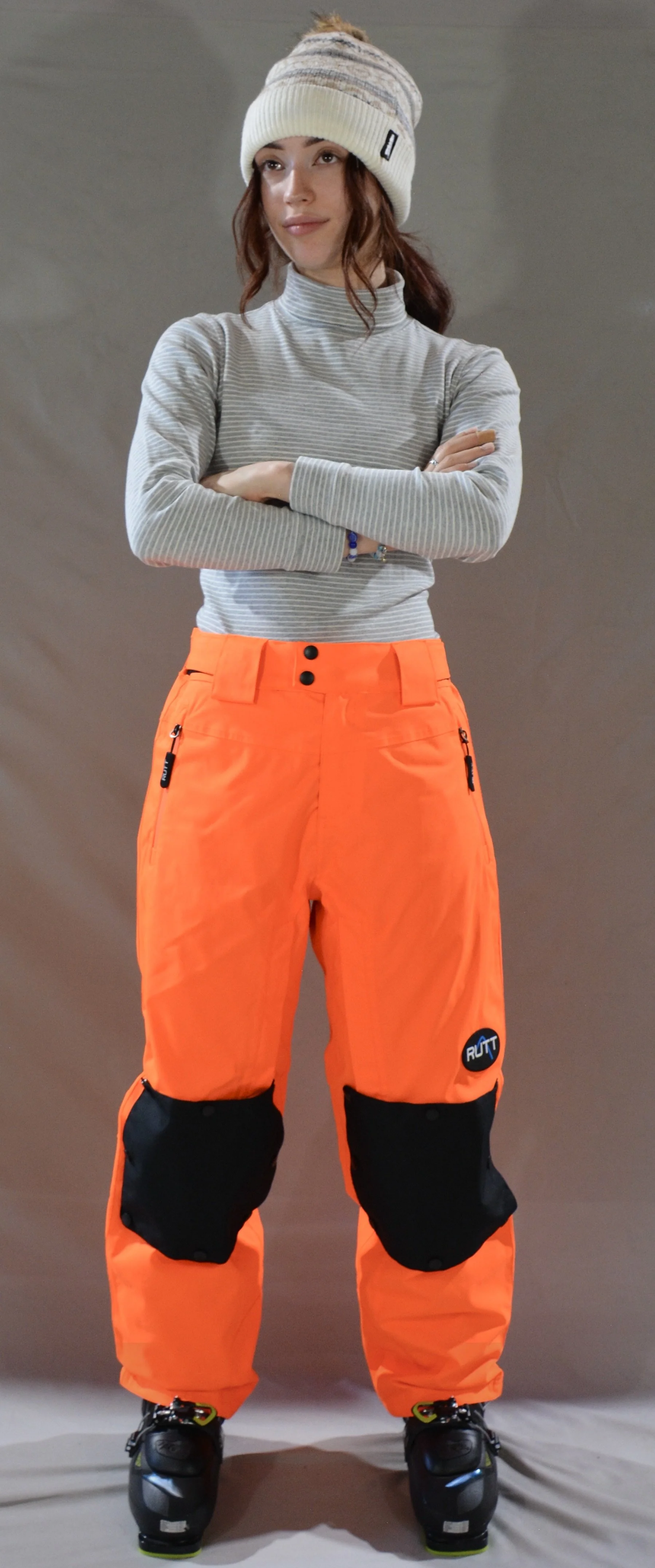 25 PANT NEON A1.JPG