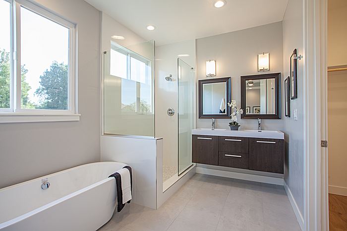 masterbathroom_700.jpg