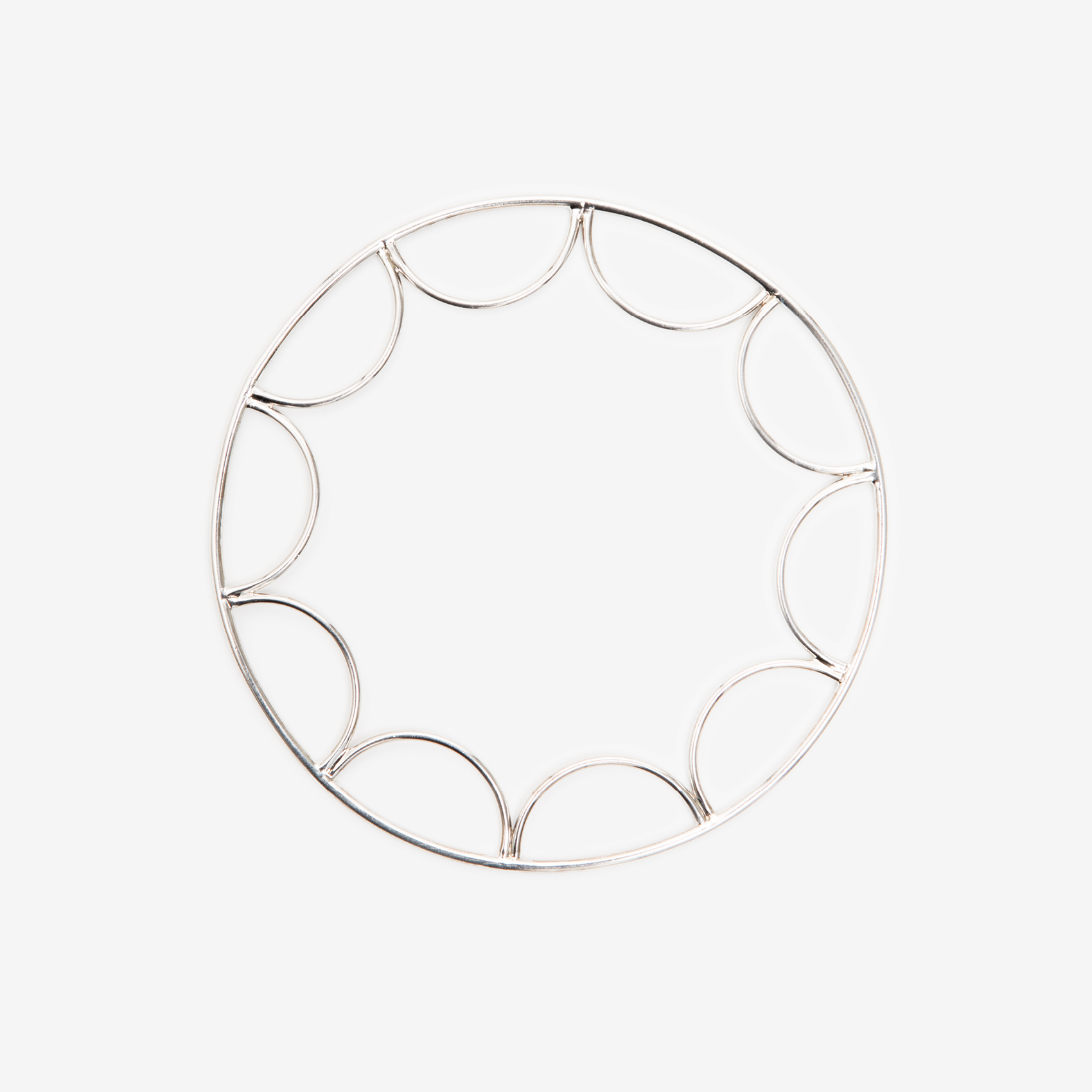 bangle with circles inside
