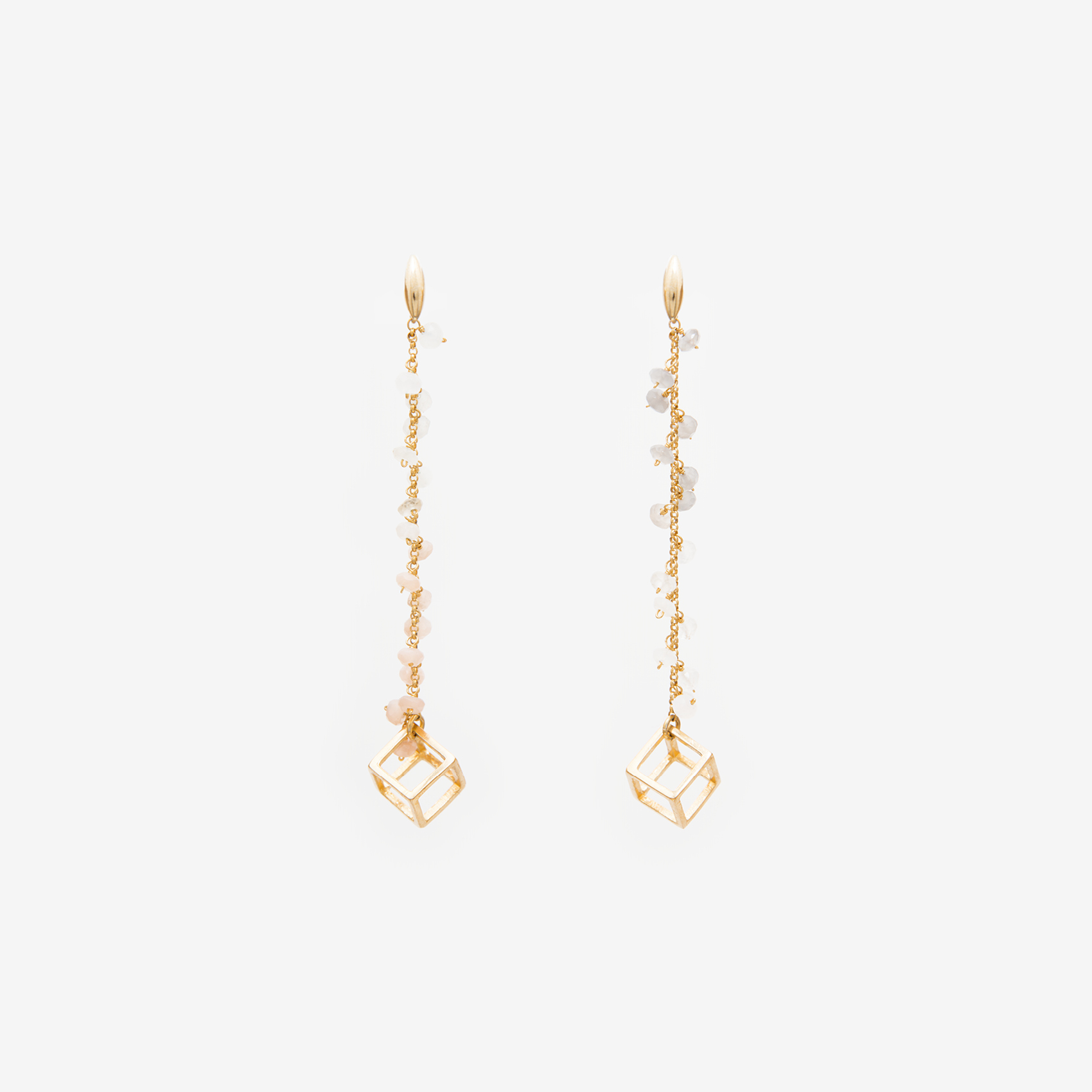 small dangling cube with moonstone chain/gold