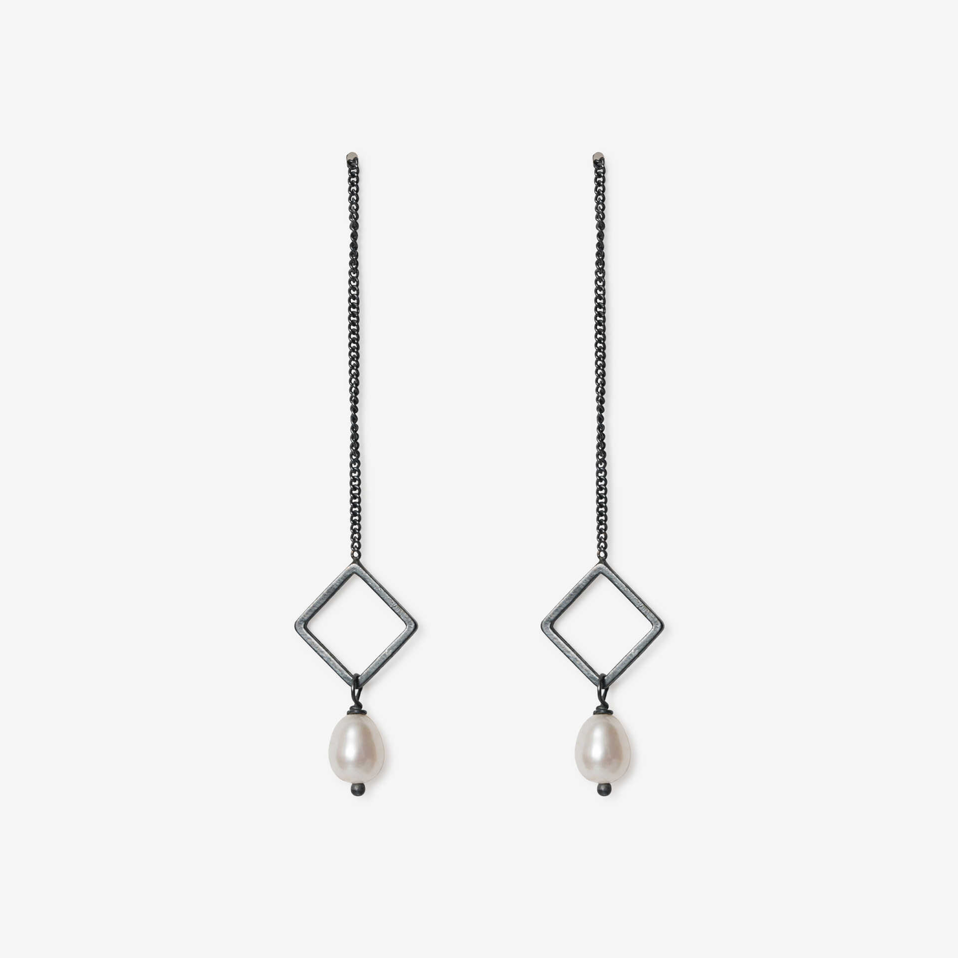 dangling square with pearl