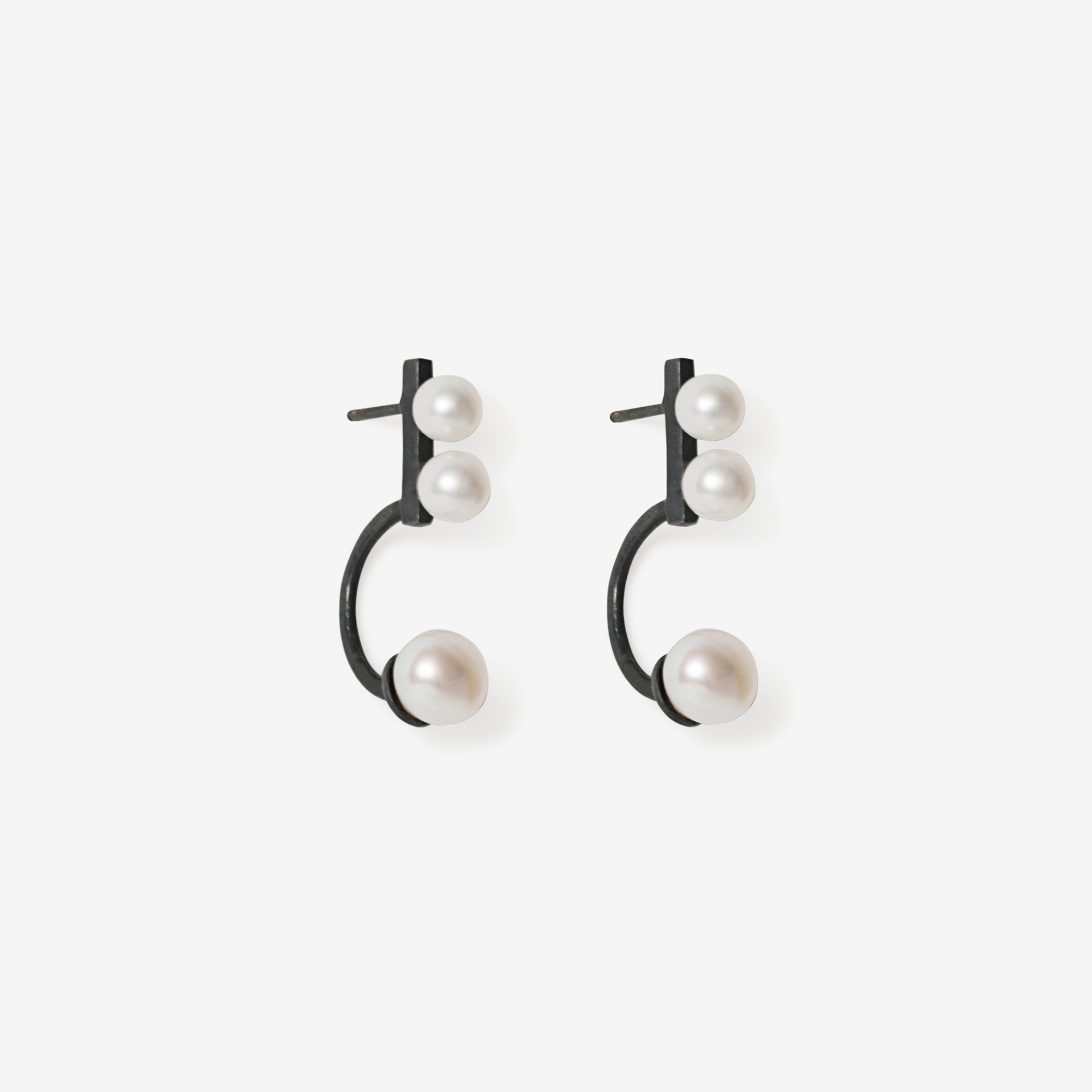 broken square earrings with 2 pearls