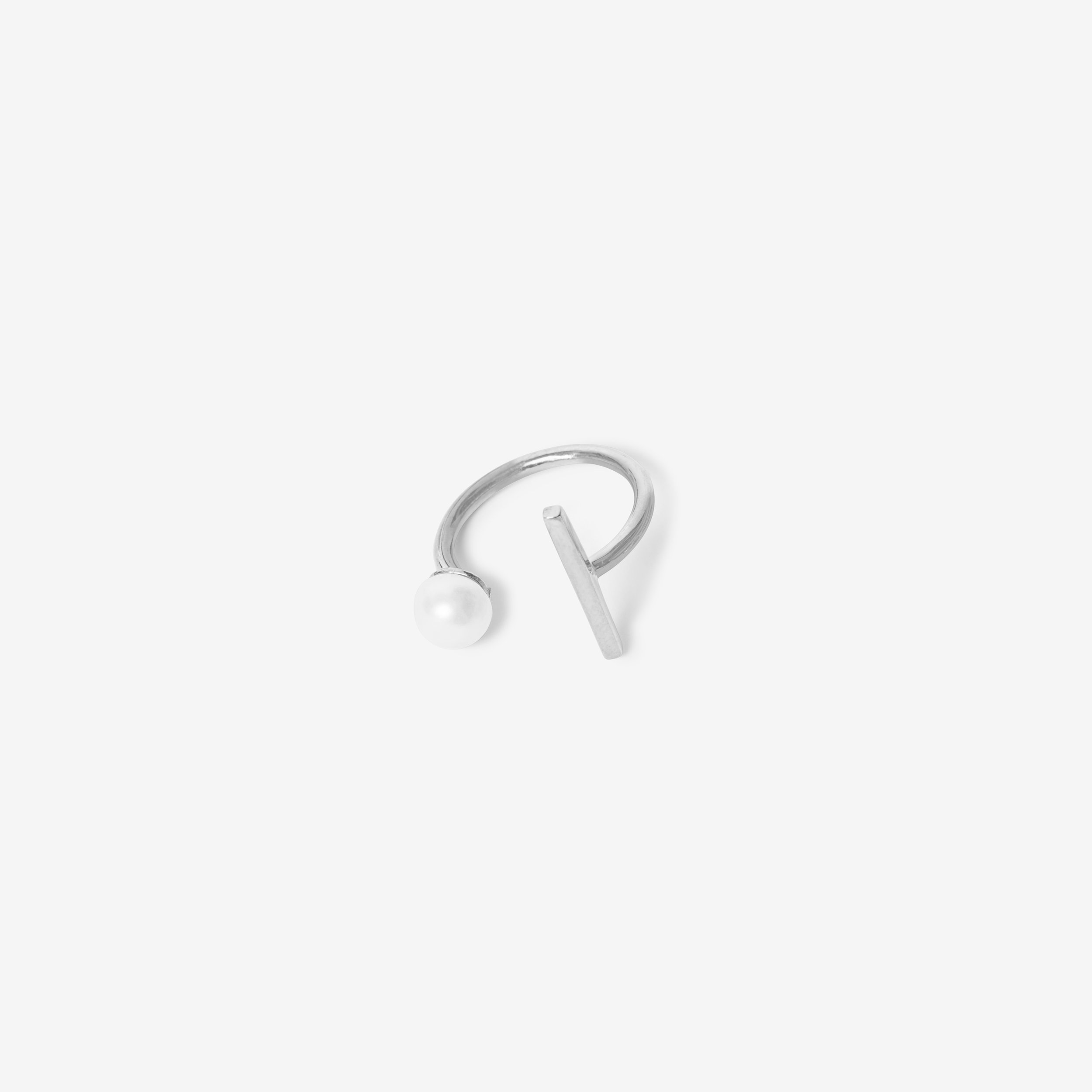 broken square ring with a pearl