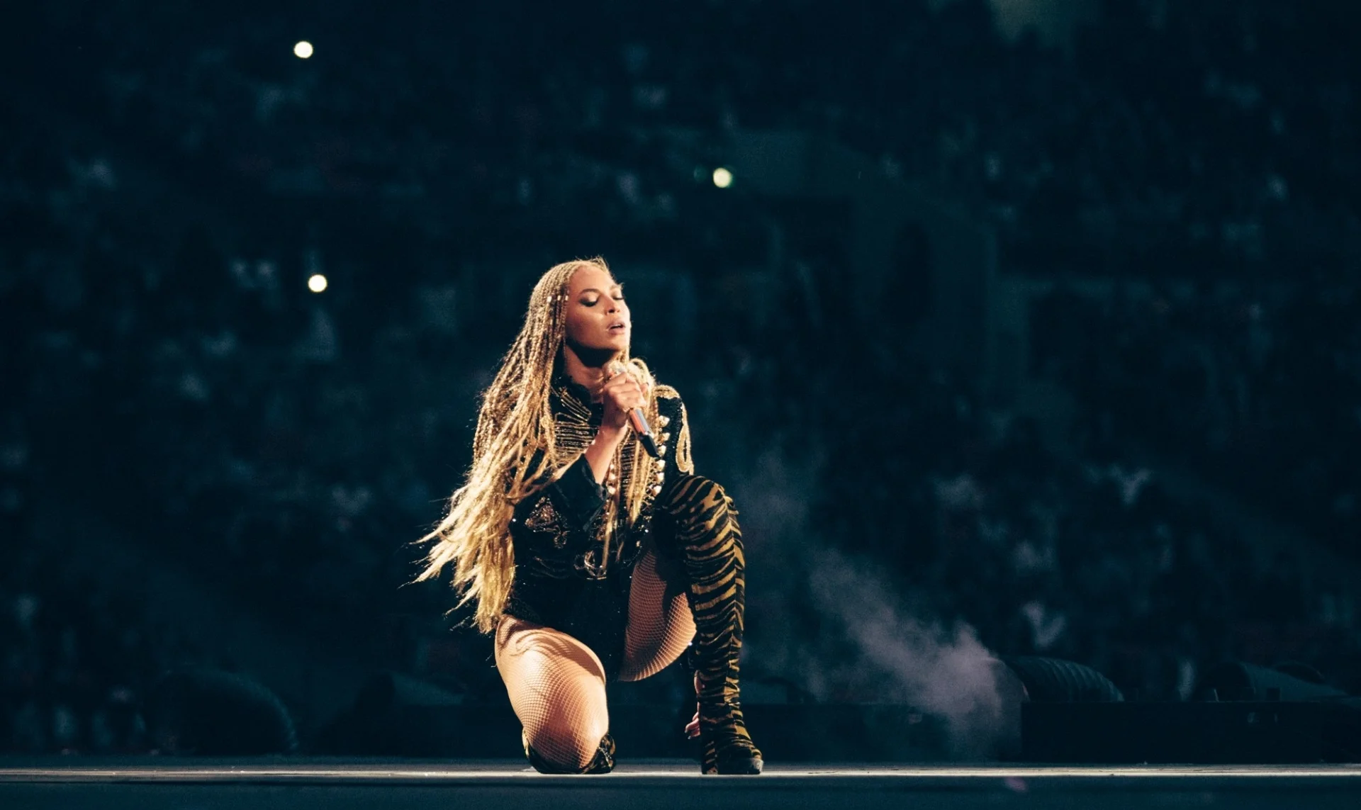 BeyonceLondonDay2_AW_052.jpg