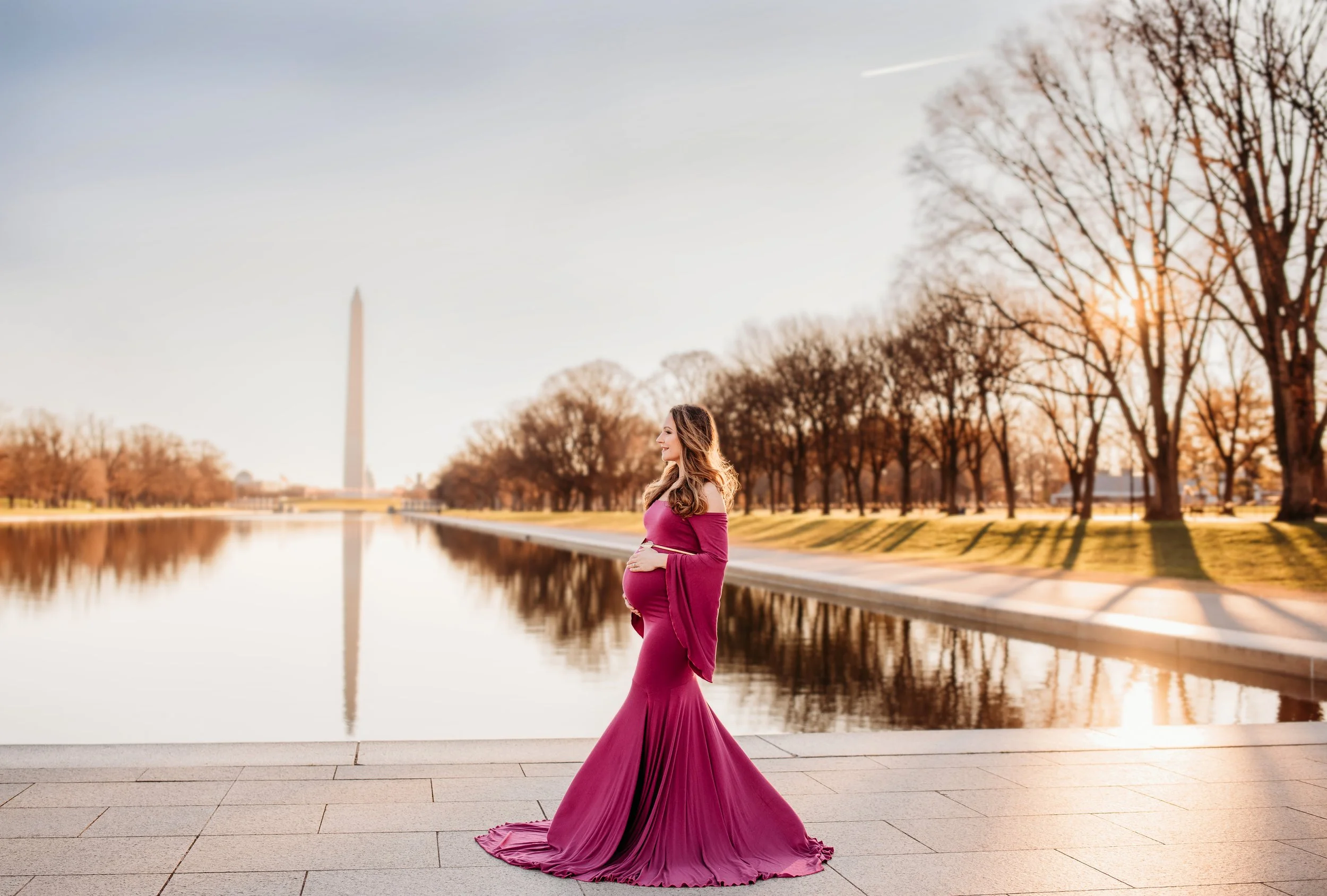 maternity sunrise session in washington dc.jpg