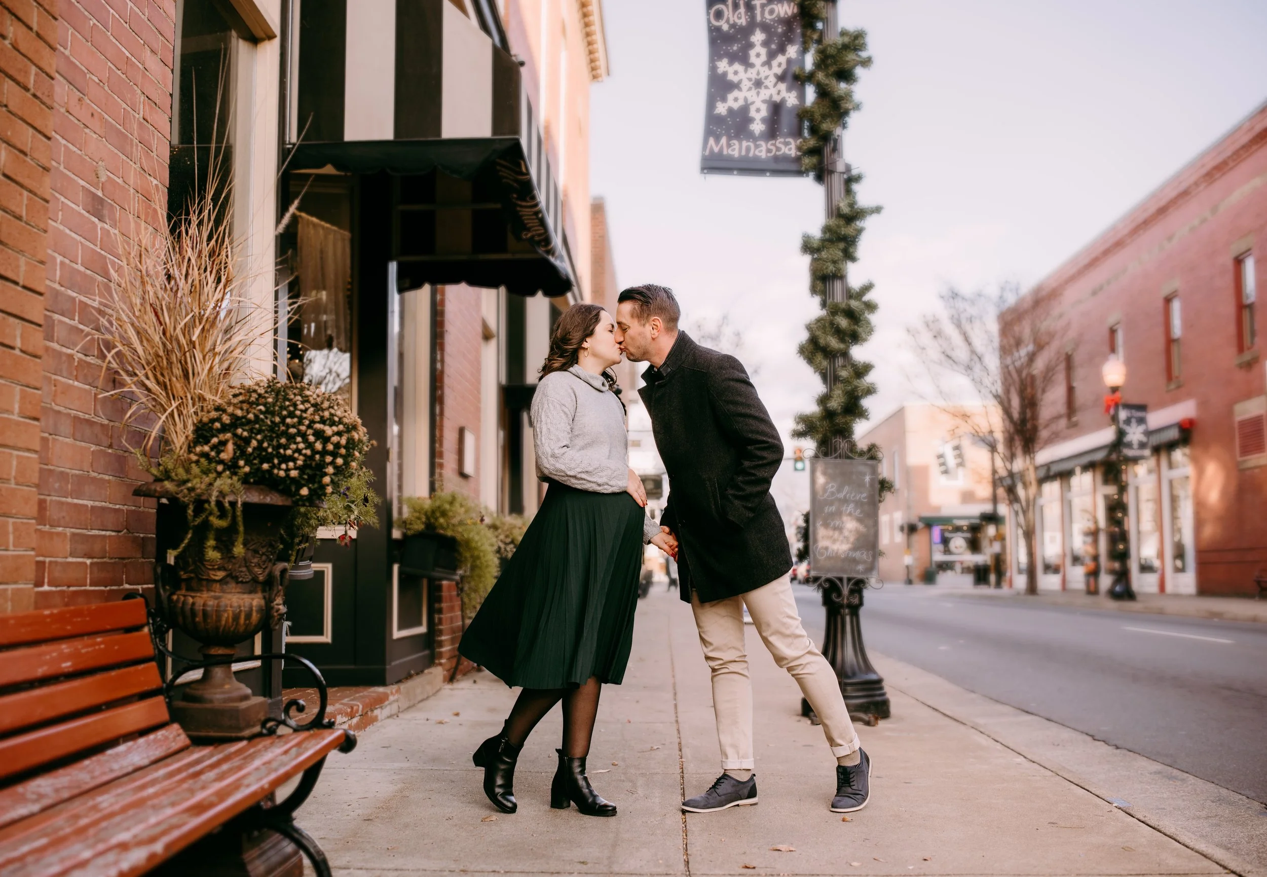 old town manassas virginia maternity session.jpg