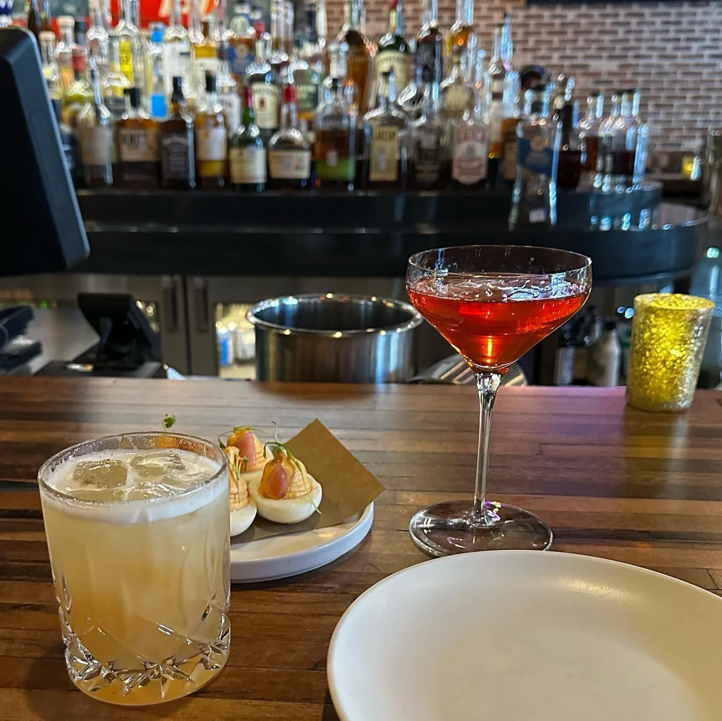 Craving a good drink and snacks this afternoon. Nothing like a nice sunny day to get out and about 😛