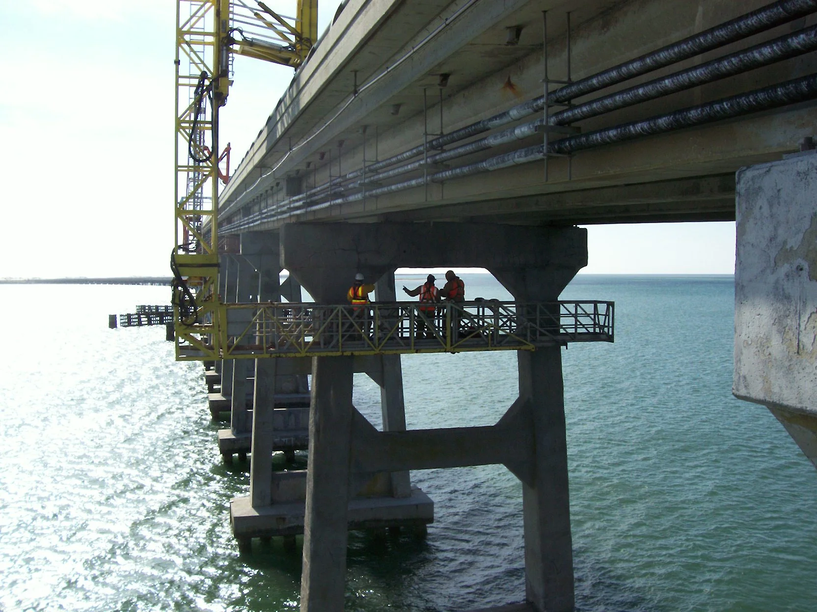 A&O inspected the 1963 Bonner Bridge in 2006 and designed repairs to stabilize it until a new bridge could be constructed.
