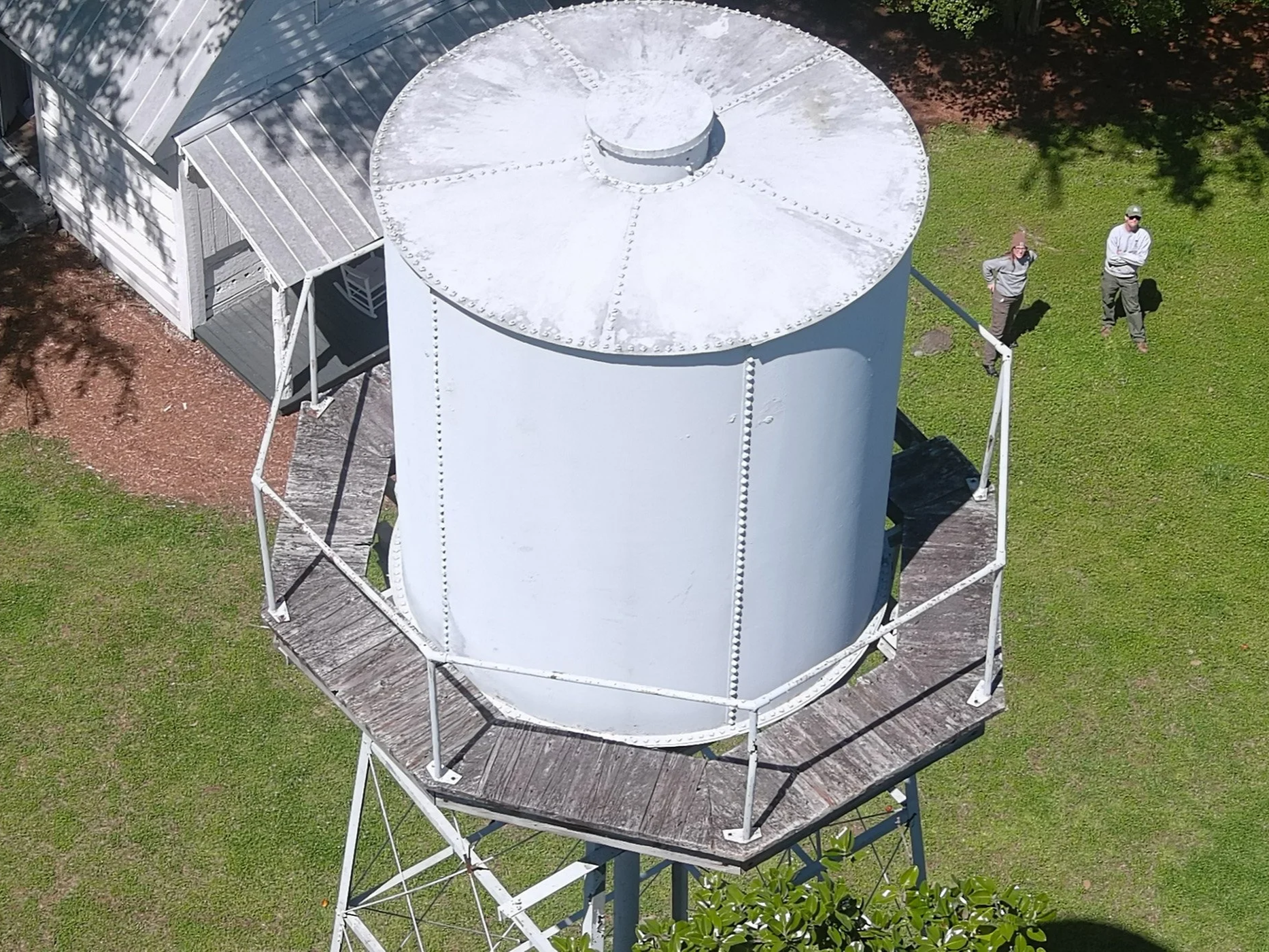  A closeup of the tower before repainting 