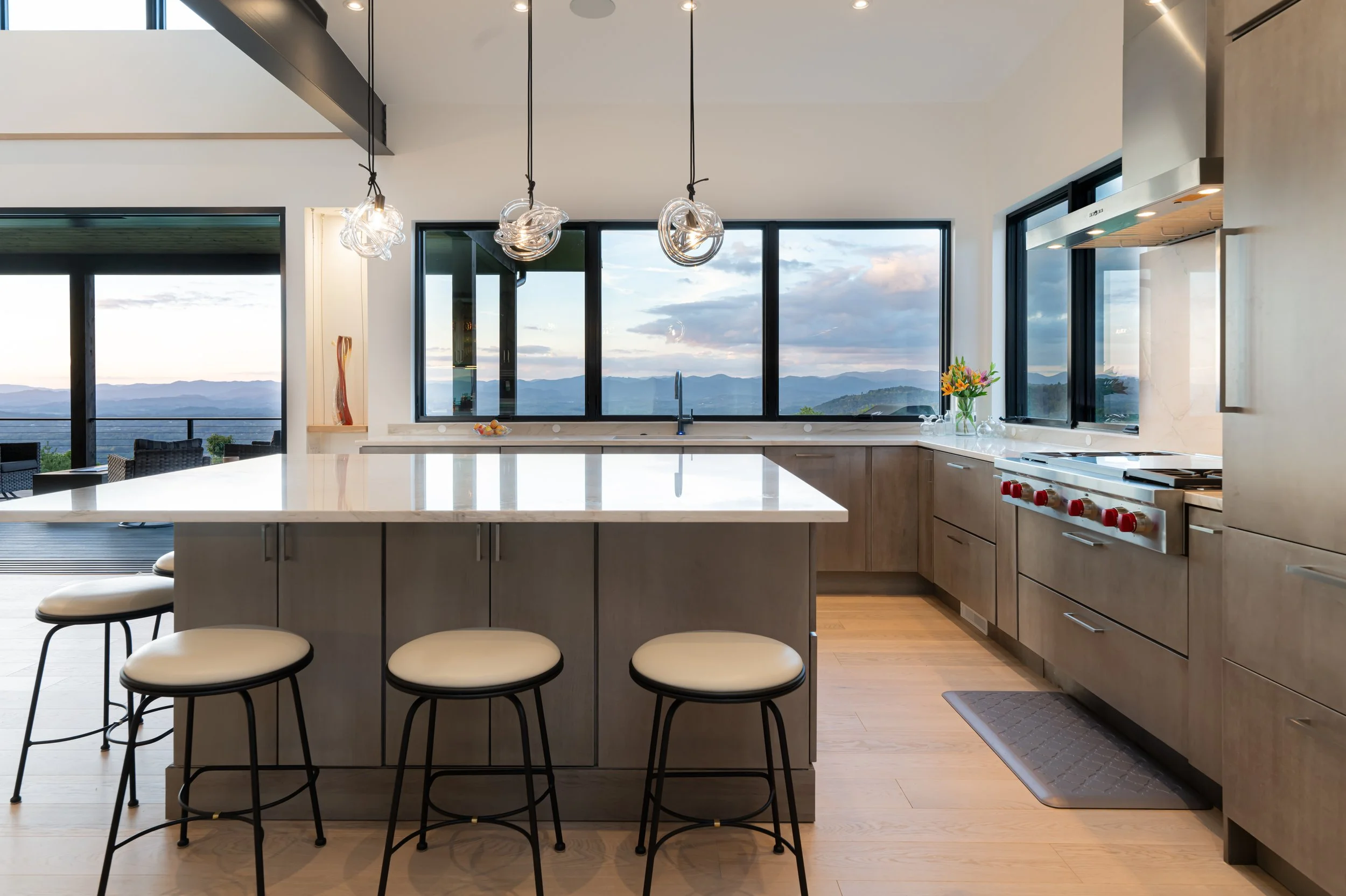 Summit Modern_Kitchen-3.jpg