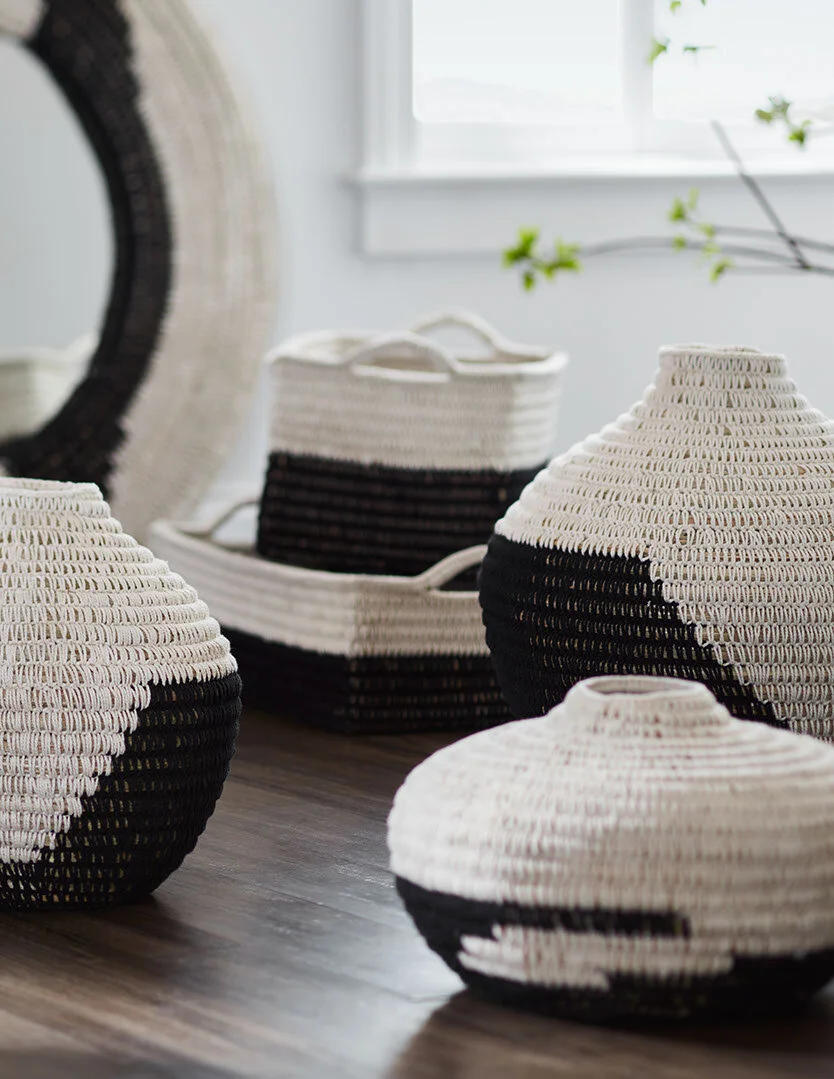 Black and White Baskets 2.jpg