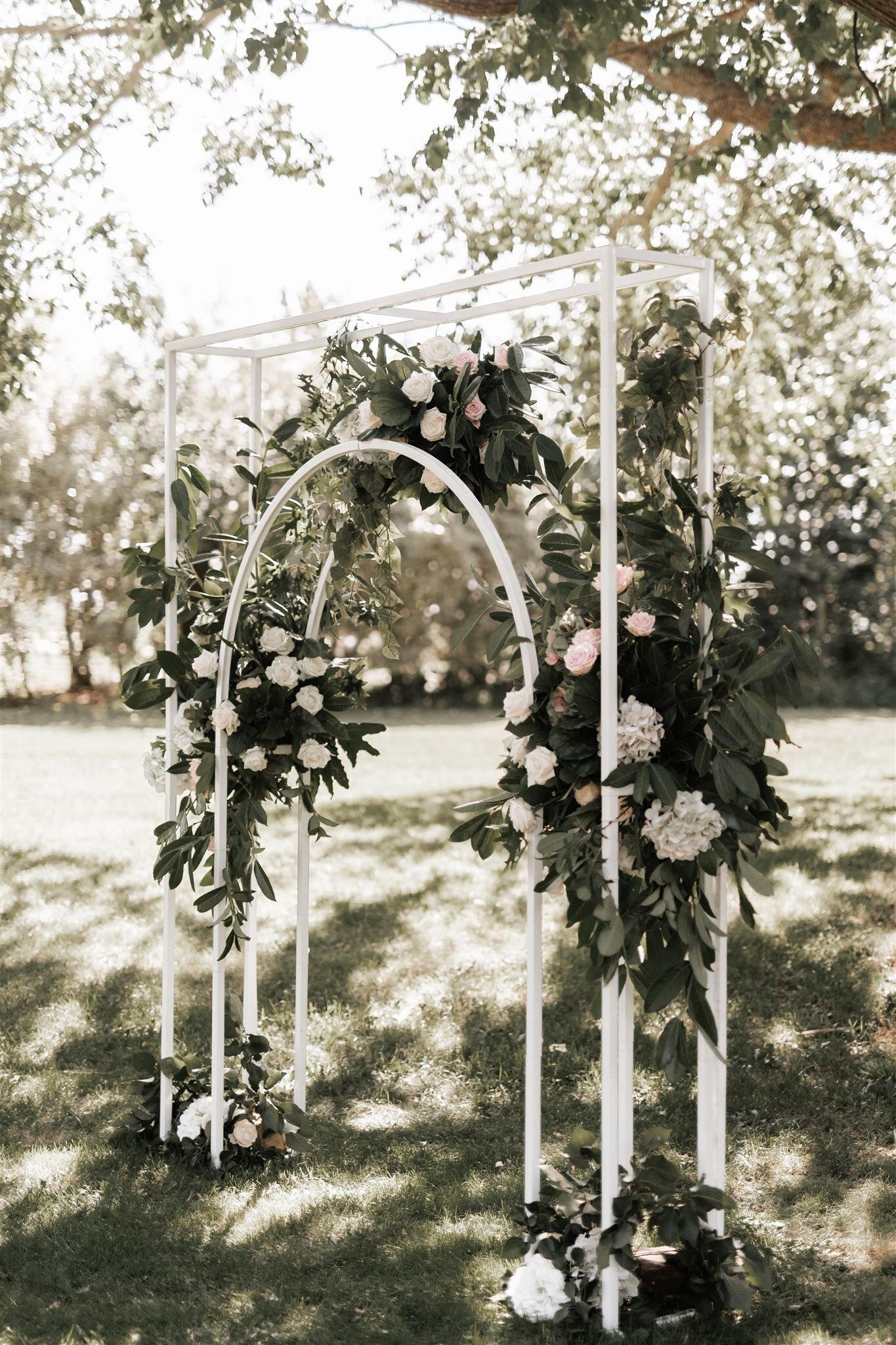 Emma + Chris, Mewburn Park — Etc. Wedding & event styling