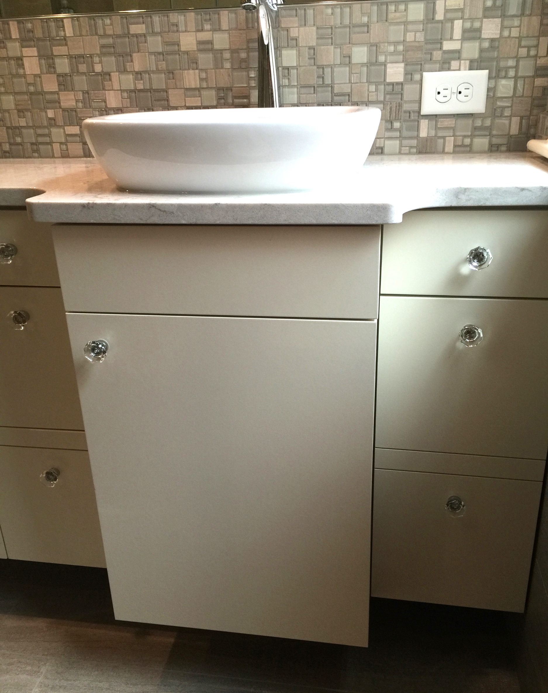 Custom Bathroom Vanity White Lacquer Finish