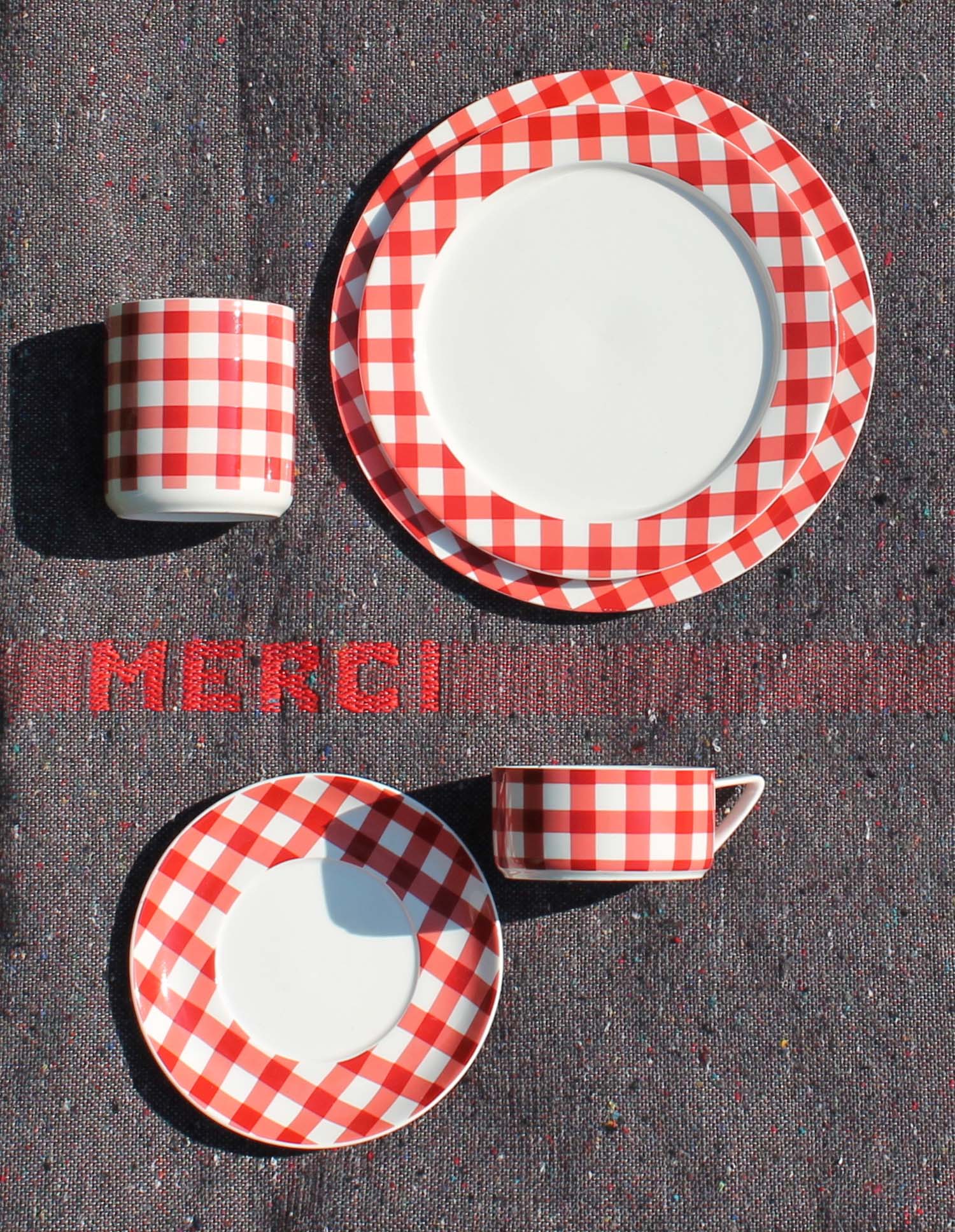 picnic, tableware