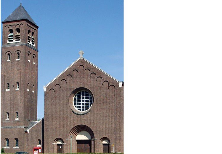 Kerk Onze-Lieve-Vrouw van TroosWIT.jpg