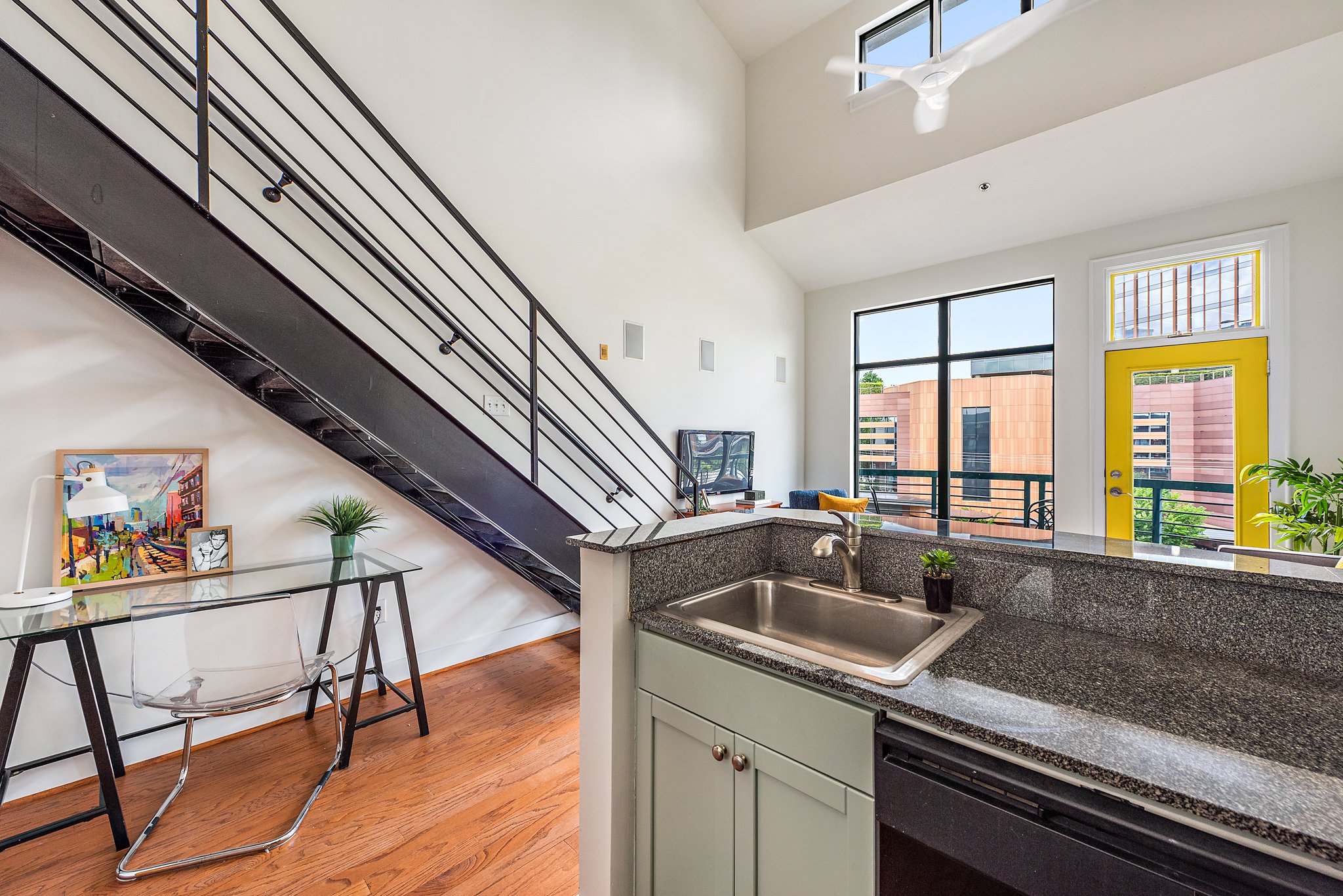 115 E Park Ave Unit 409-6.jpg