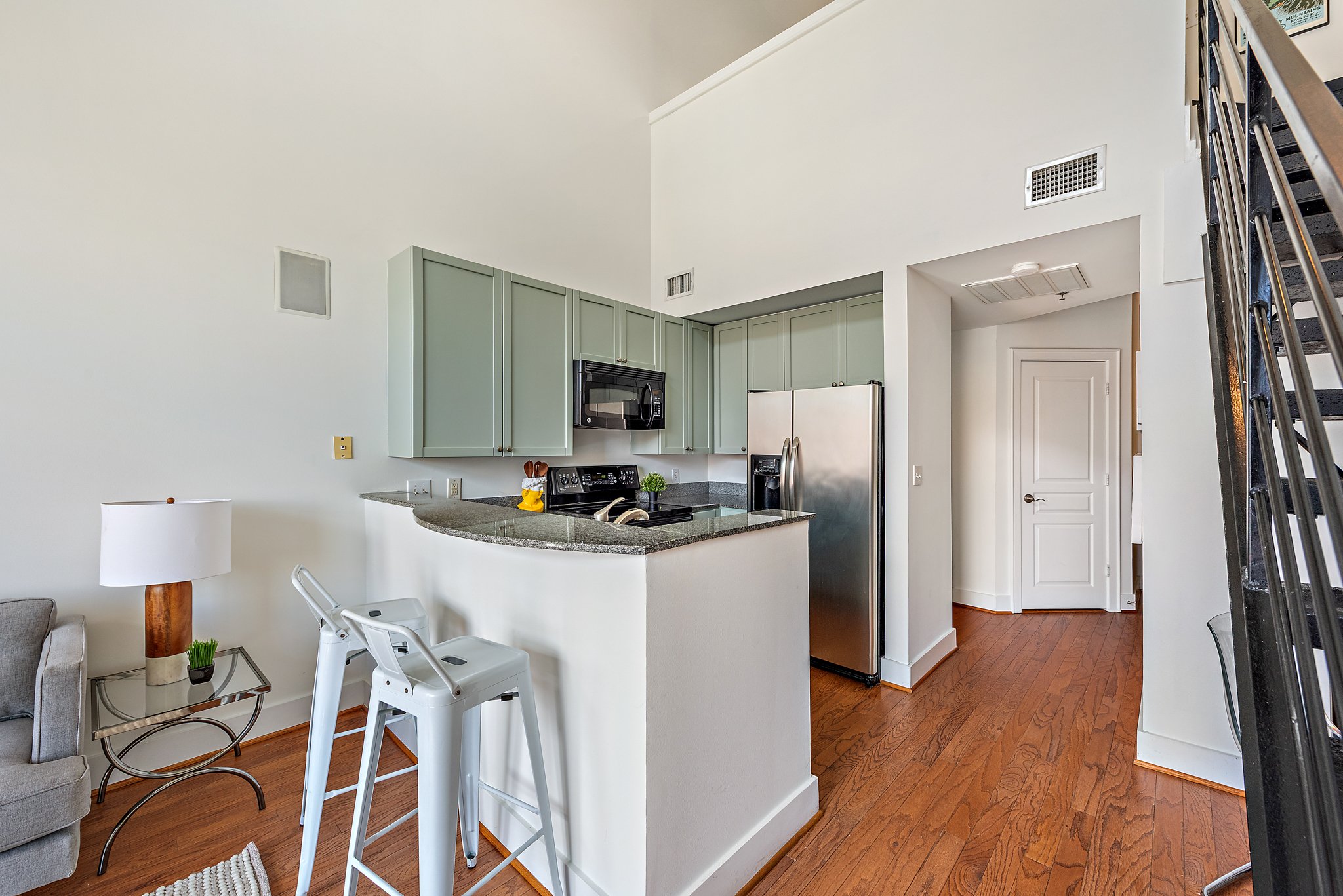 115 E Park Ave Unit 409-10.jpg