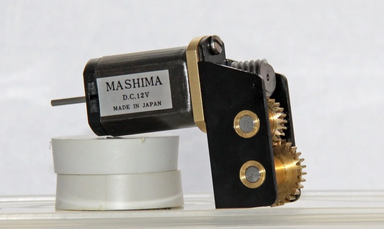SM DR 33:1 - Motor and double reduction 33:1 gearbox