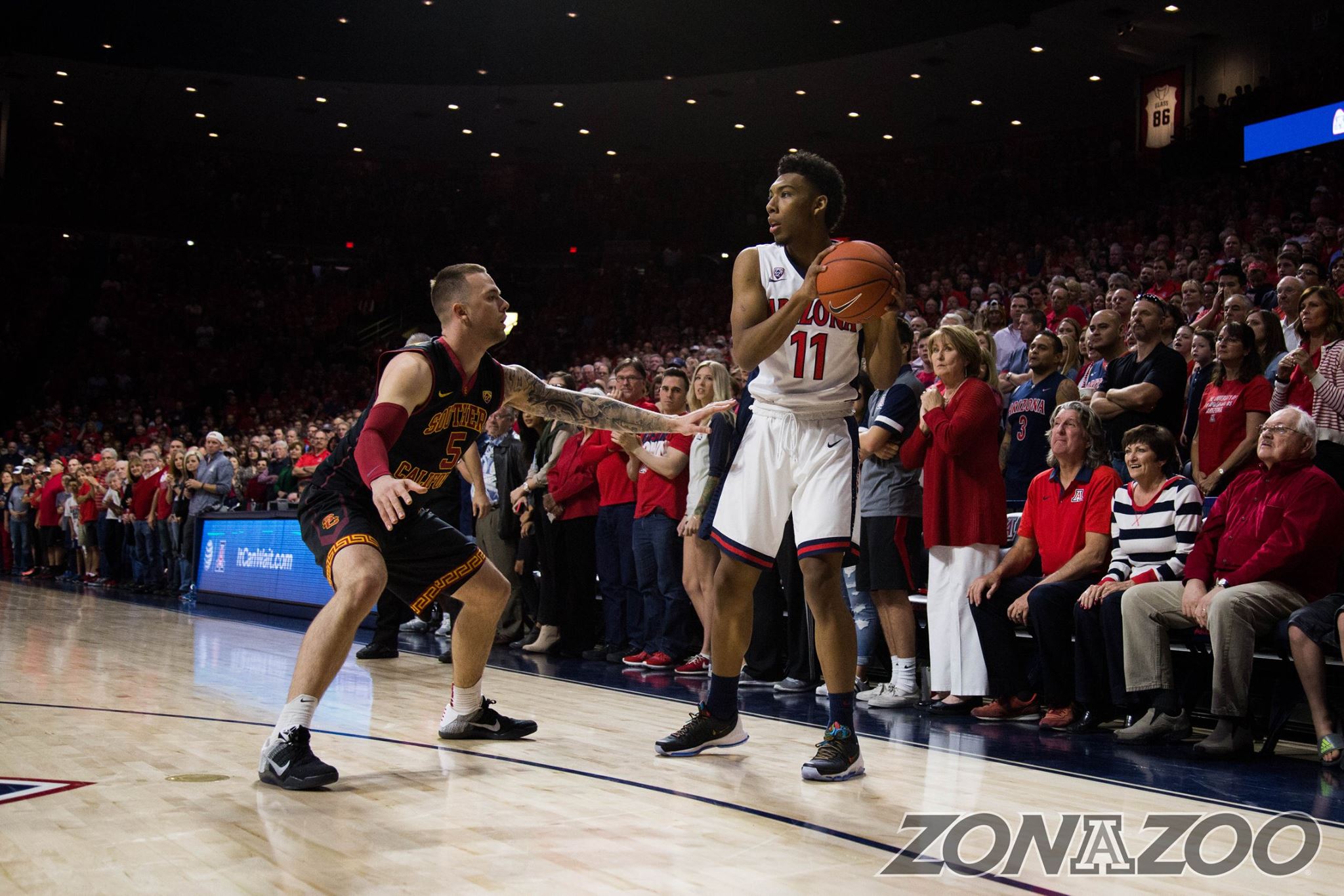 allonzo with ball.jpg