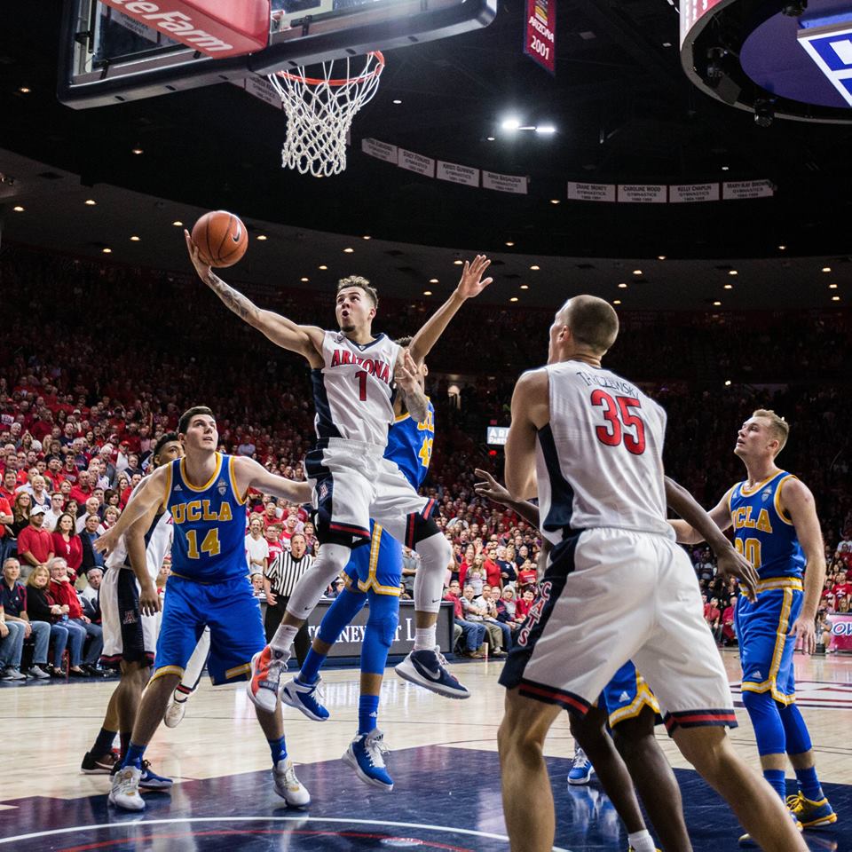 gabe york layup.jpg