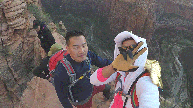 HoangDuy_AngelsLanding2-hoboworld-zion.gif