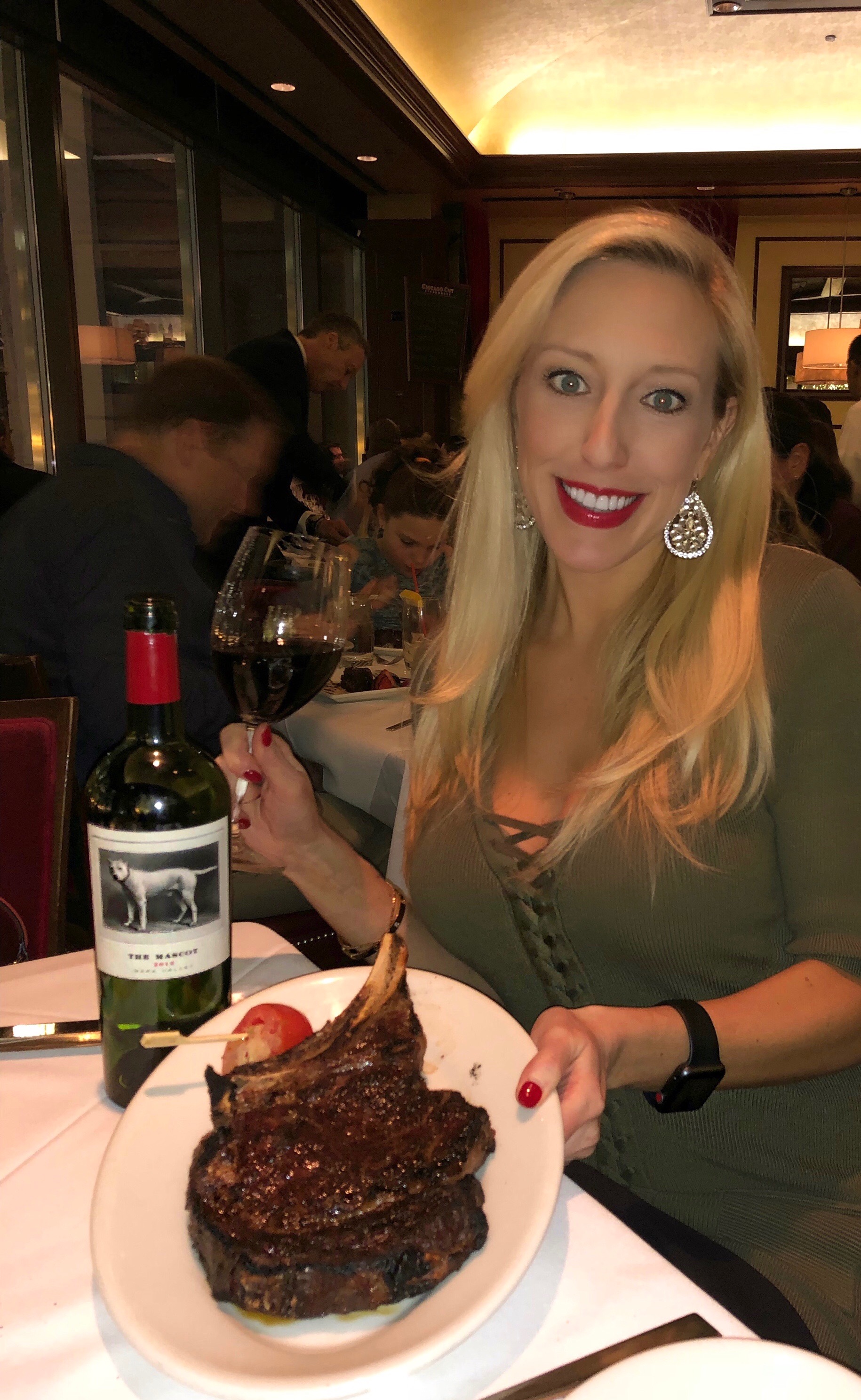 jess_alanjohnson_chicagocut.jpeg