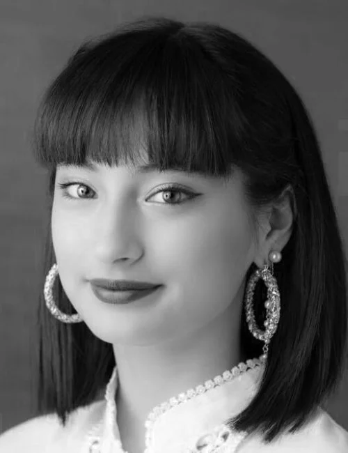 Eva_Silverton_bw.jpg