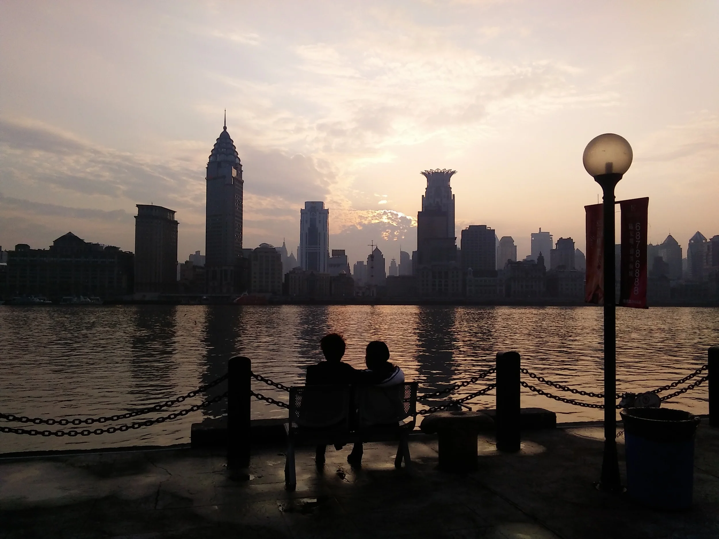 As dusk falls birdsong in Binjiang Park accompanies the wash of waves on the Pudong Shore.