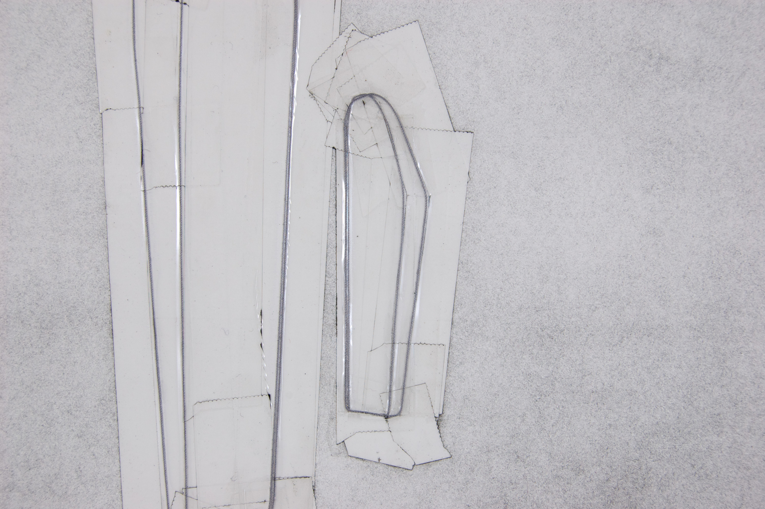 (detail)