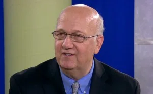 Great Lakes Echo: Great Lakes govs whiff on algae; can they hit a diversion home run?