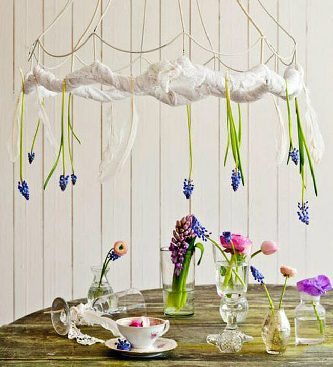 I love this playful oversized lampshade with the bluebells suspended over the table. 