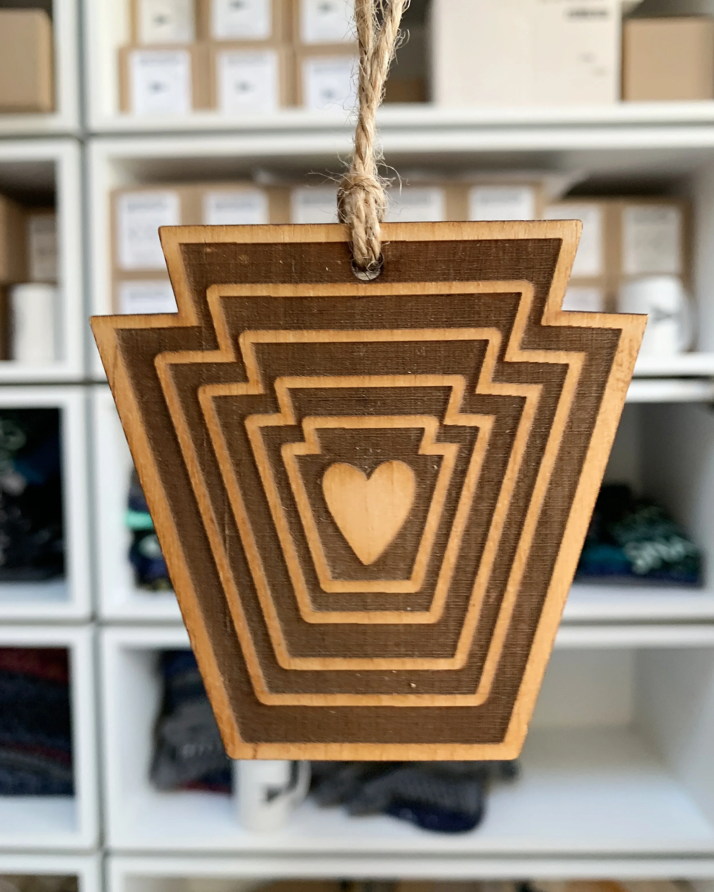 A248D911-6EB8-456B-92DB-9FED13FE3C29