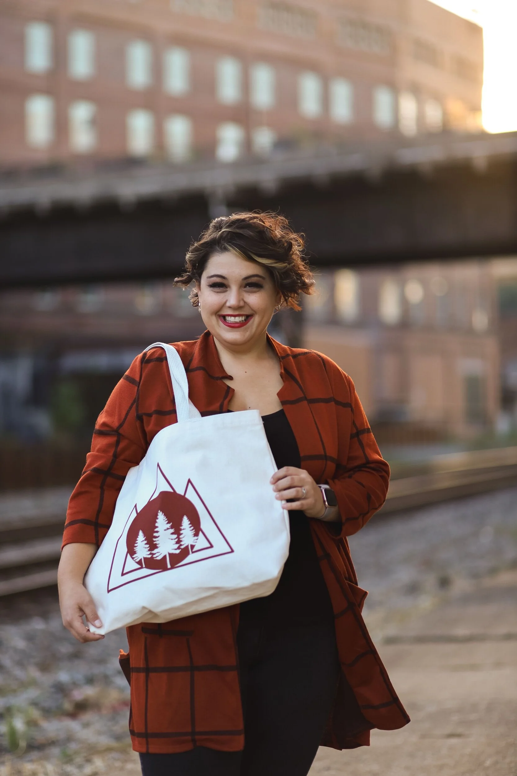 ED5EFB13-558B-4629-AF39-D4D58D4F92F2