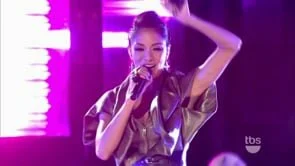 NICOLE SCHERZINGER X LOPEZ TONIGHT LIVE PERFORMANCE