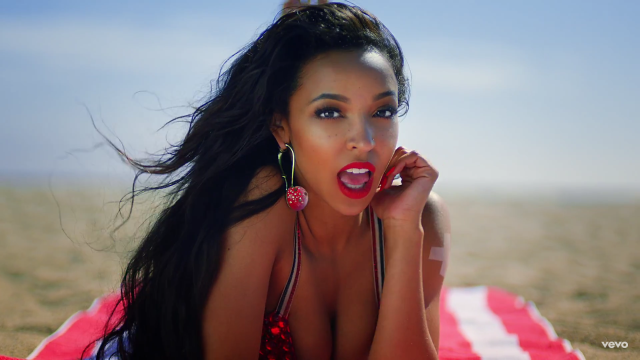 TINASHE “SUPERLOVE” MUSIC VIDEO