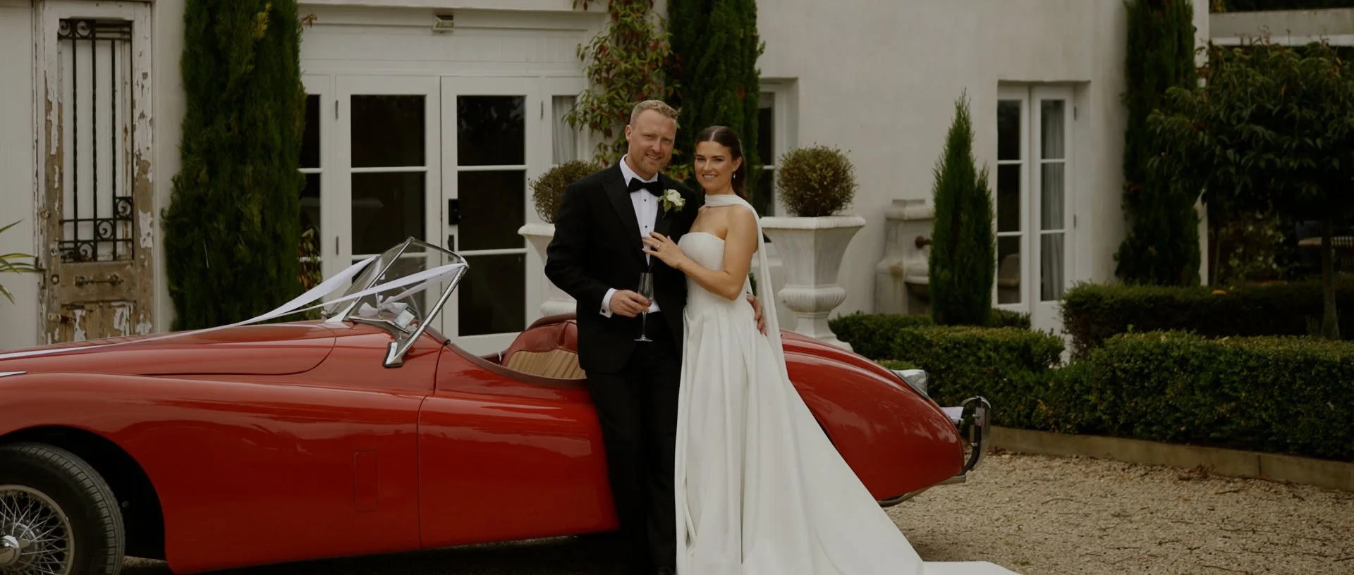 Ella and Jonty’s Al Fresco Martinborough Wedding