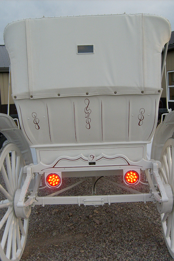 vis-a-vie-6300395.jpg