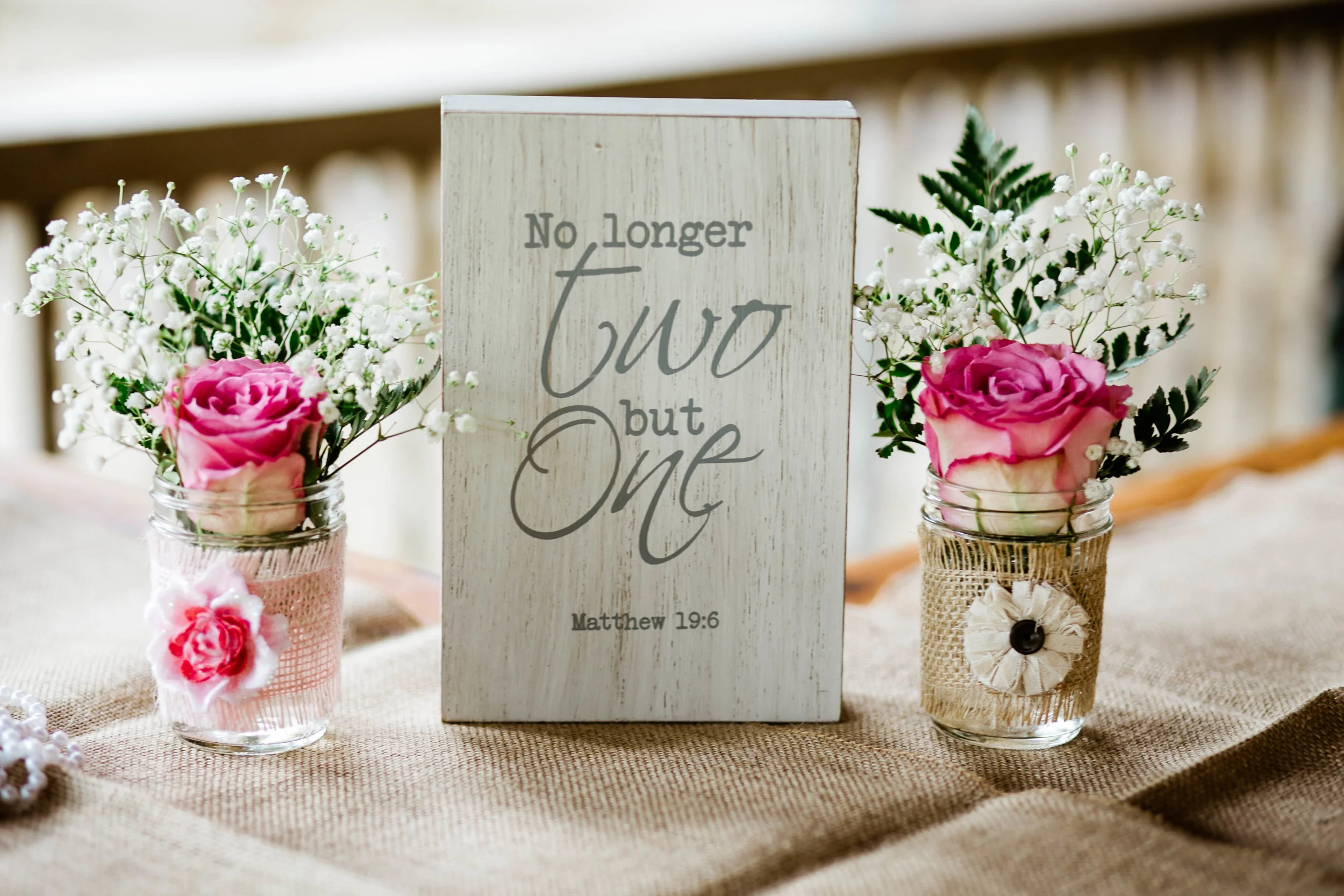 Gorgeous Fall wedding at Bison Valley Lodge in Americus, Georgia. Bison Valley Lodge Wedding Photographer
