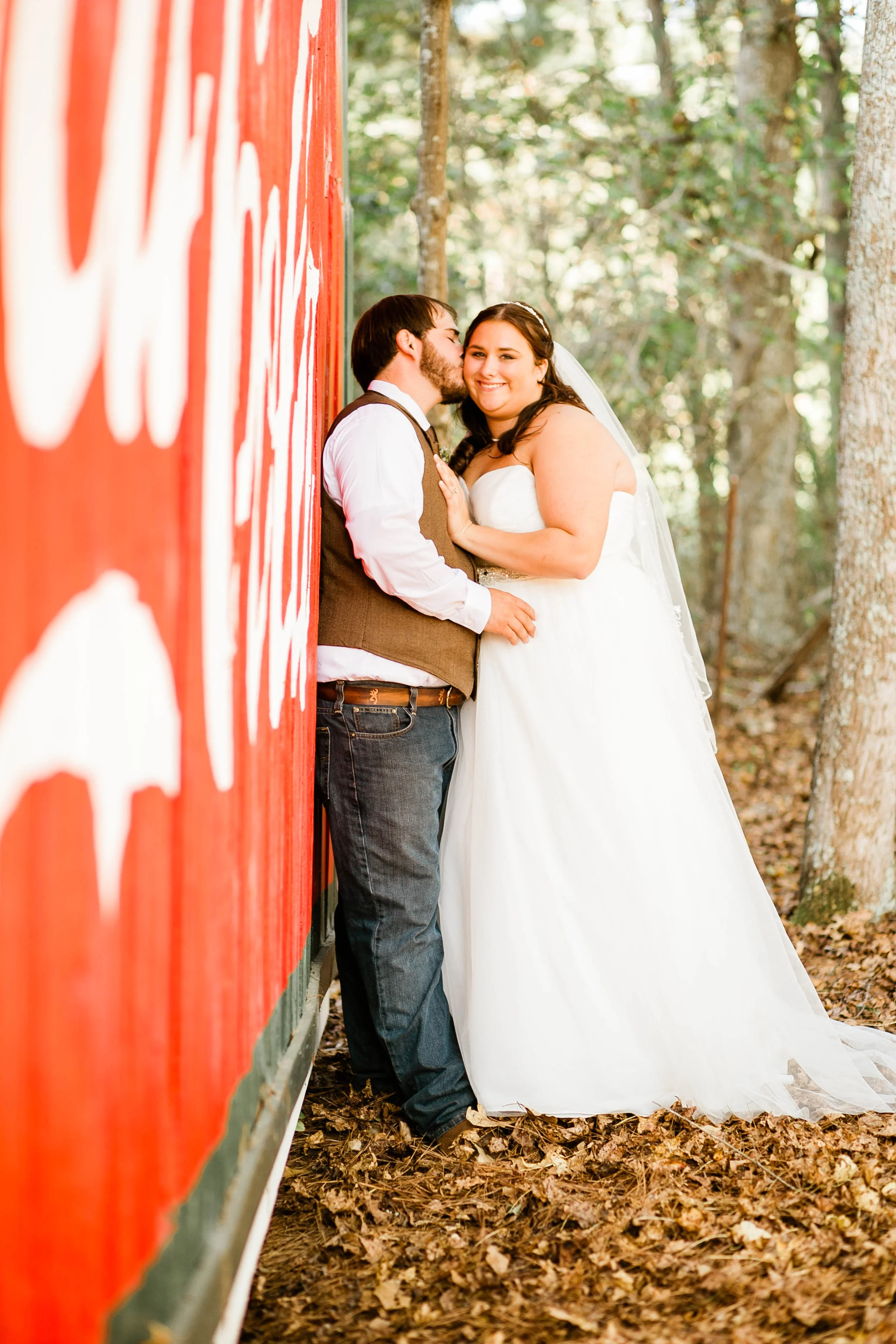 South Georgia Wedding Photographer at Bison Valley Lodge in Americus, GA. Outdoor fall wedding in Georgia.