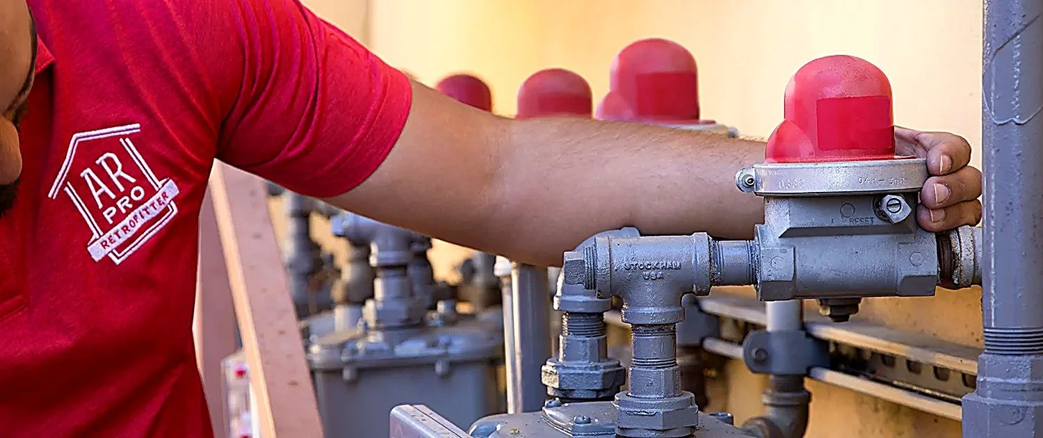 HOME-SLIDESHOW-VALVE-modern.jpg