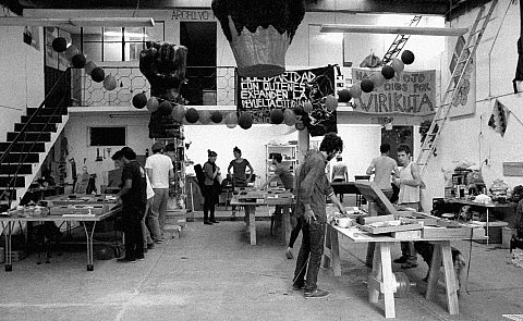  Inside Cooperativa Cráter Invertido