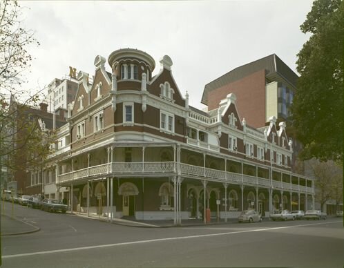  ESPLANADE HOTEL, PERTH, 1971  Image courtesy of State Library of Western Australia: 227244PD 