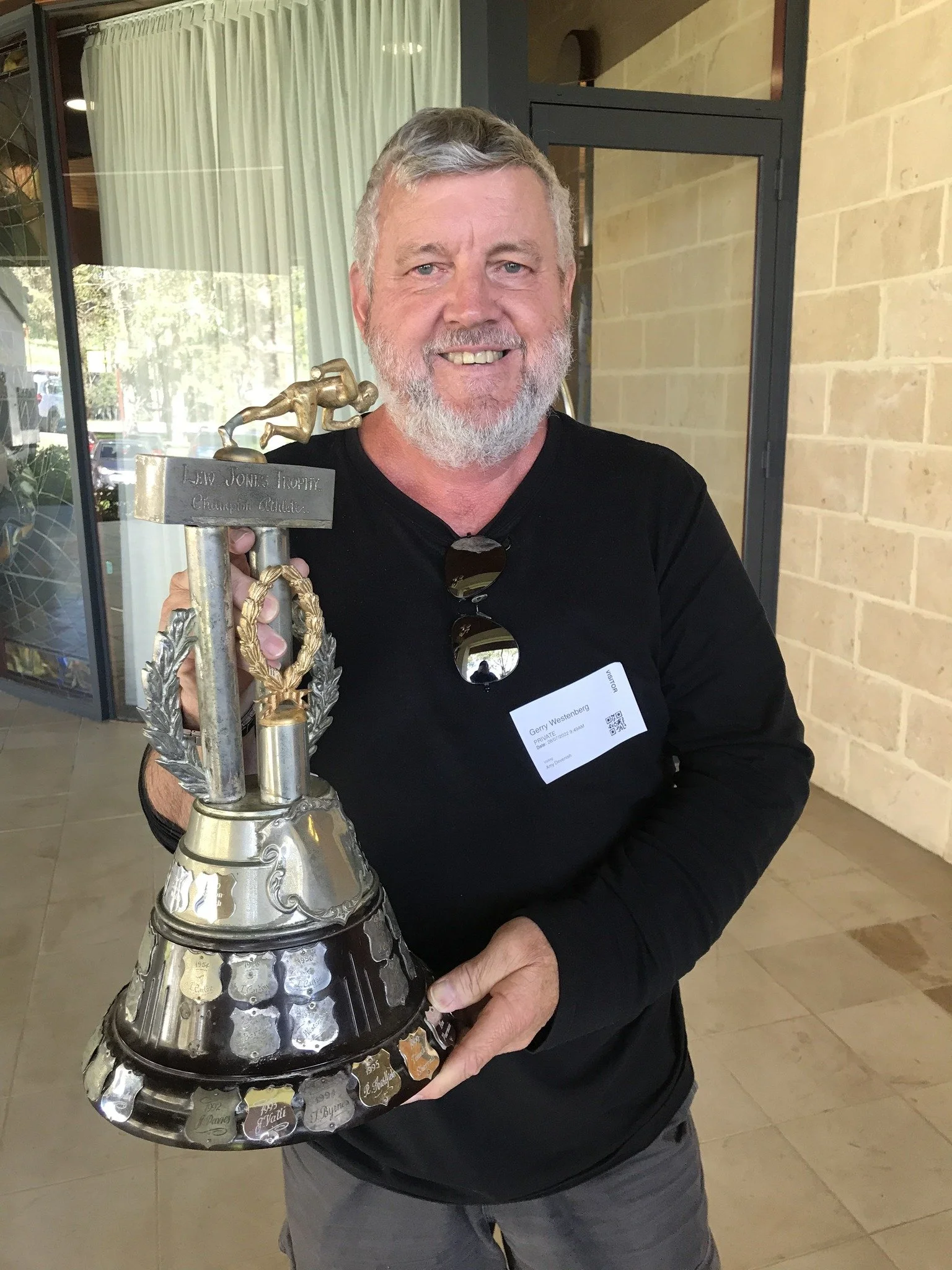 Gerry Westenberg (1973) visits the Archives
