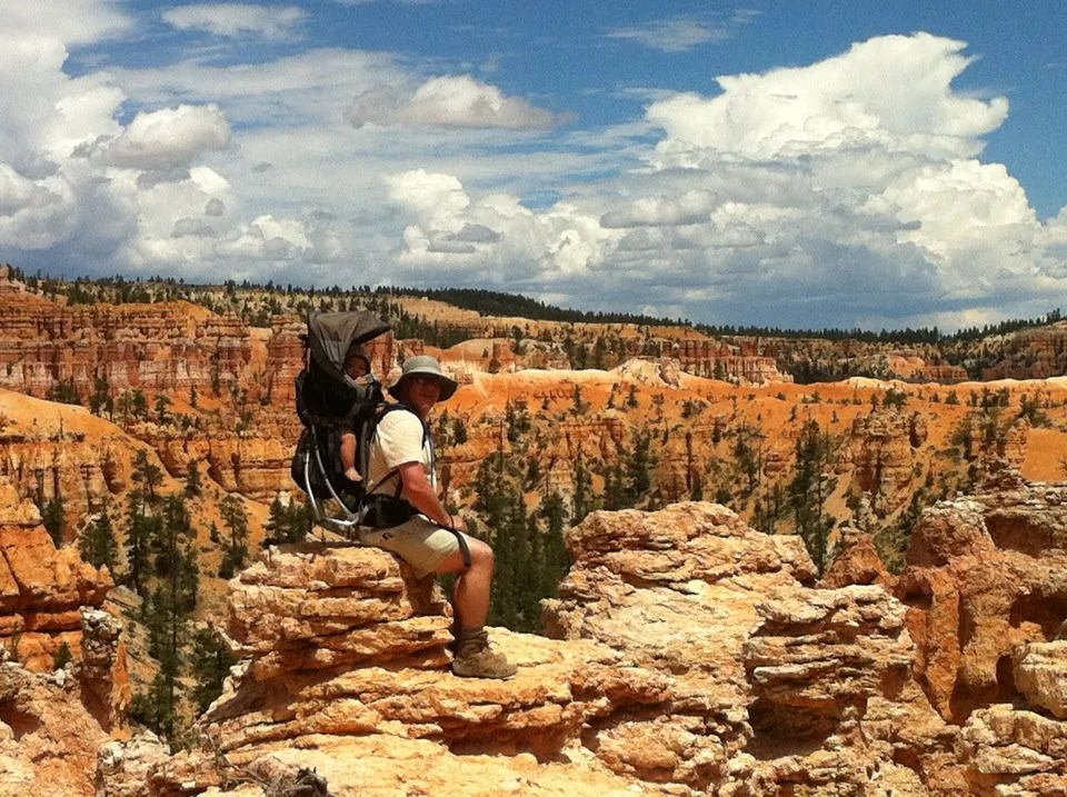 Kyan, 6 months old, Hoodoos at Peek-A-Boo Trail, Bryce Canyon
