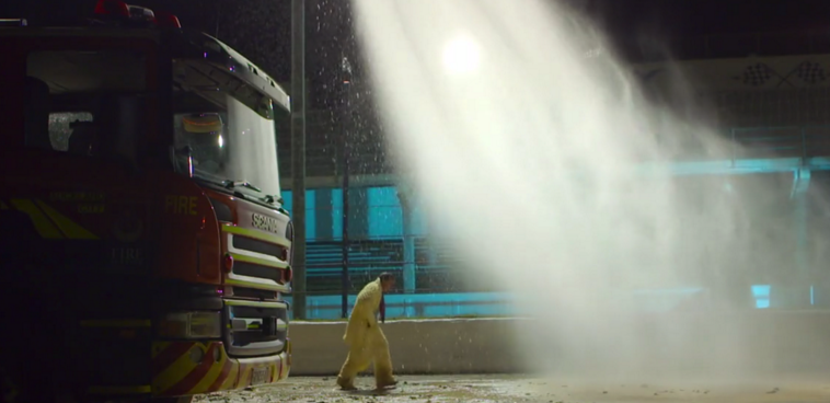 Nigel Latter Blows Stuff Up TVC series : Director Brian Challis