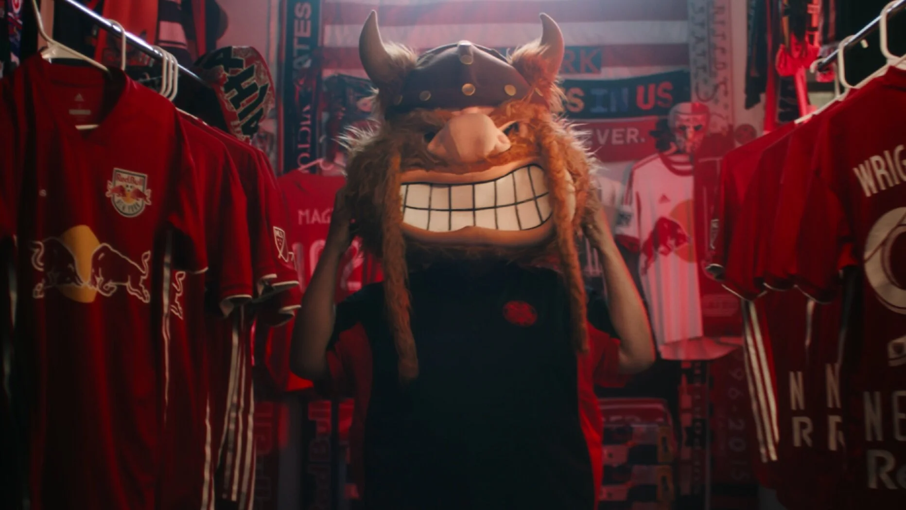 RED // RUNS // DEEP Director james anderson Augusto 