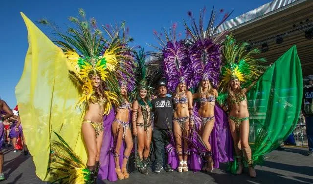 T&T CARNIVAL.jpg