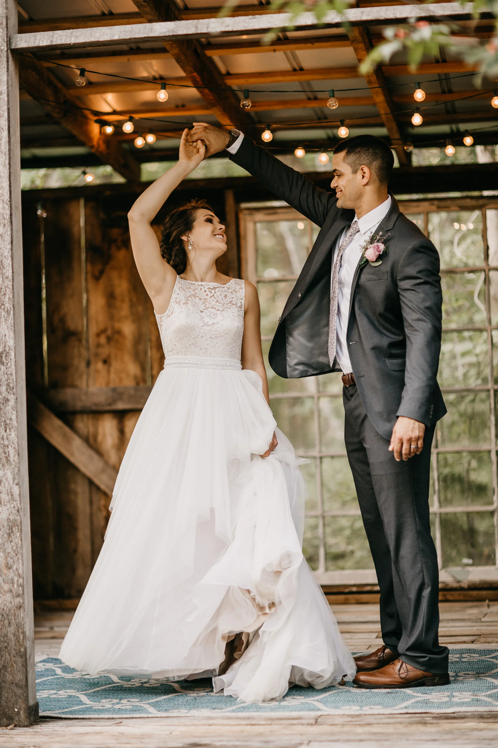 Justin + Lindsey // The Wren's Nest Fall Wedding