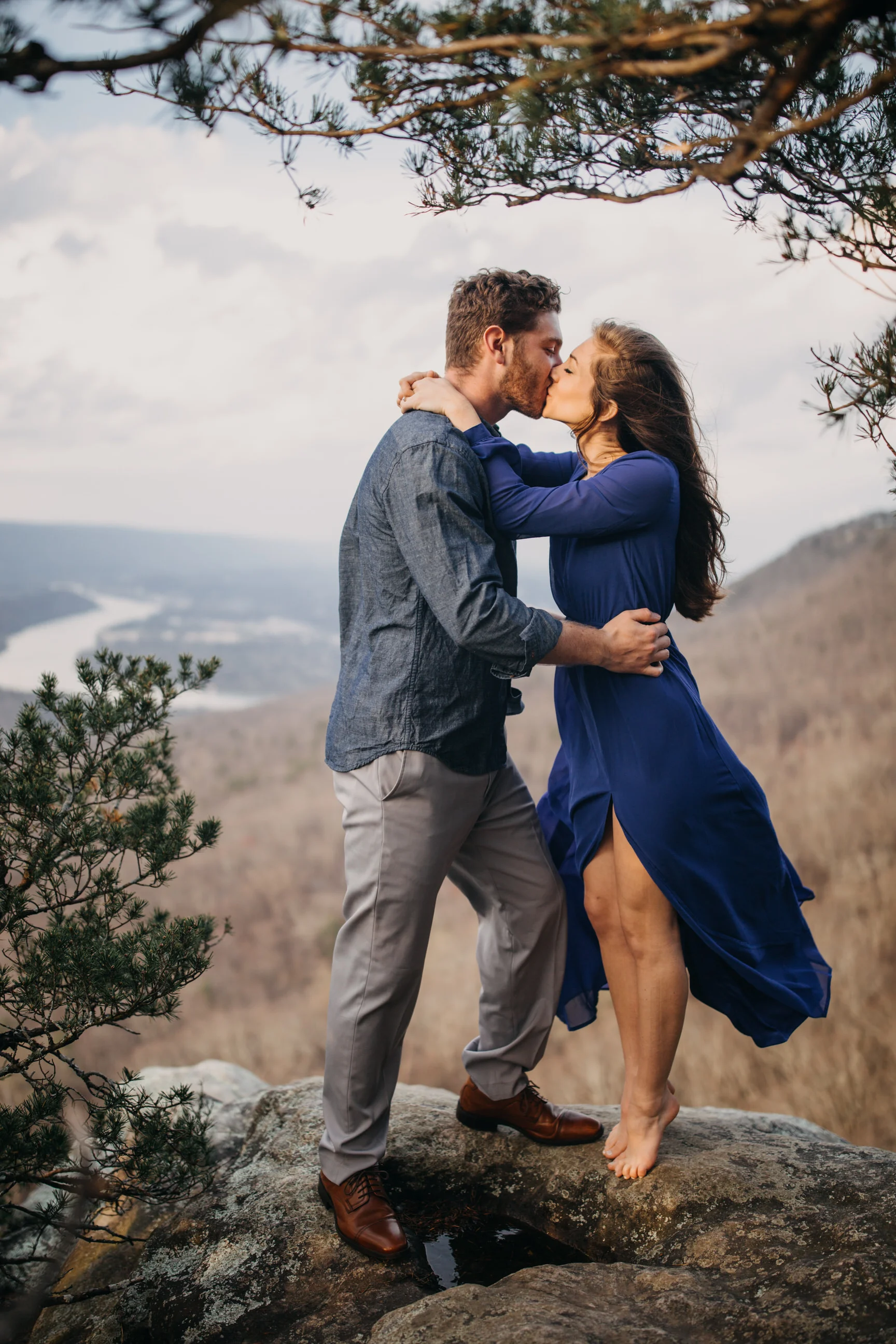Mary + Hank // Cloudland Canyon and Lookout Mountain Engagement