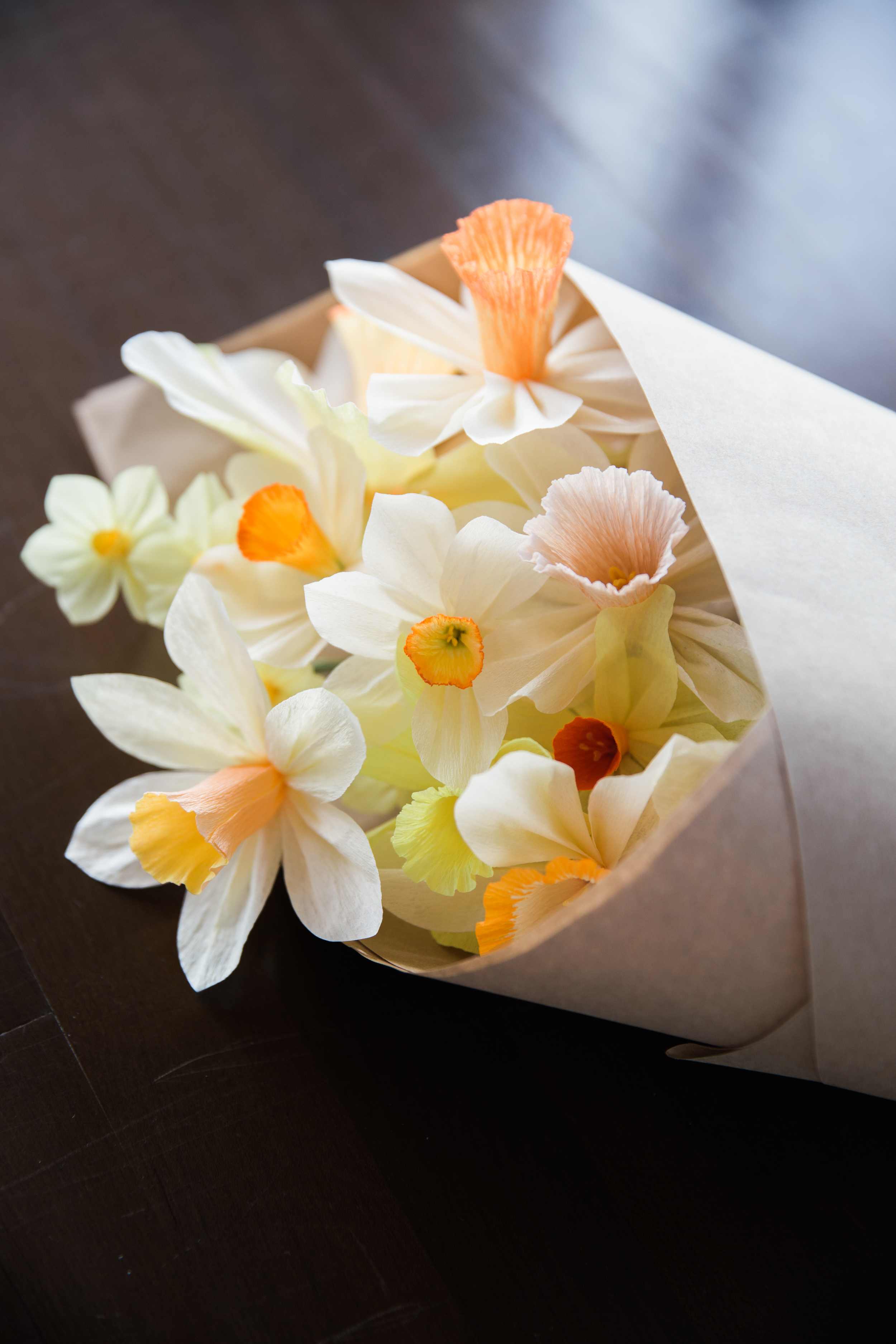 daffodil bouquet photo by Grace Kim